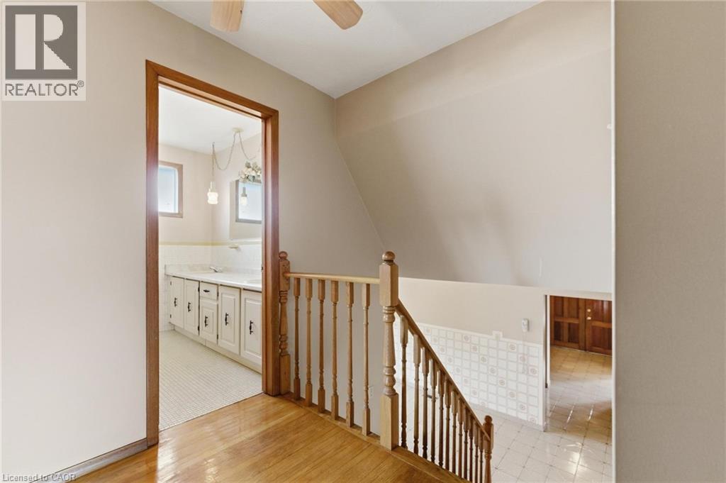 26 ADORN COURT - 13
