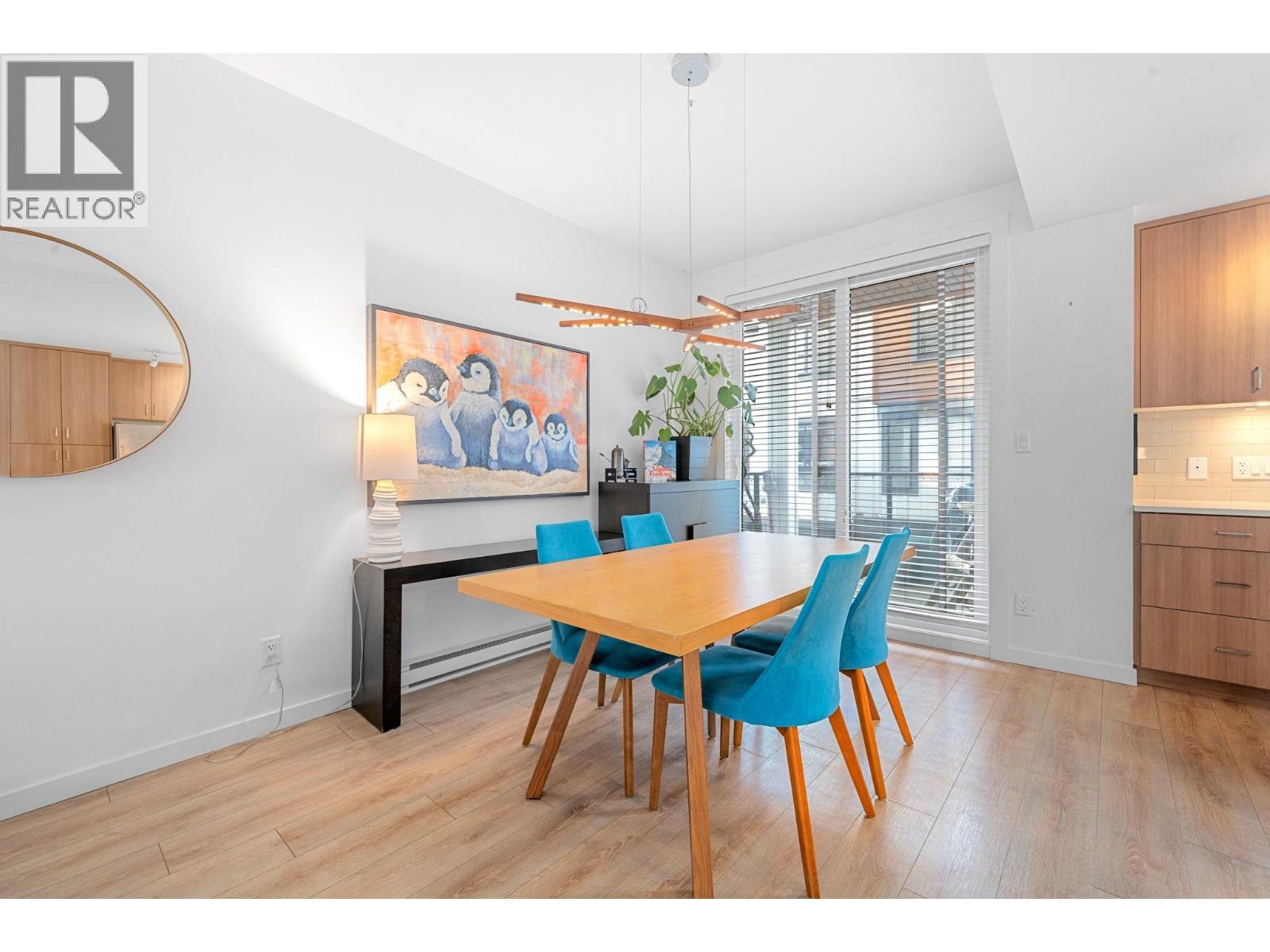 20 39769 GOVERNMENT ROAD, Squamish