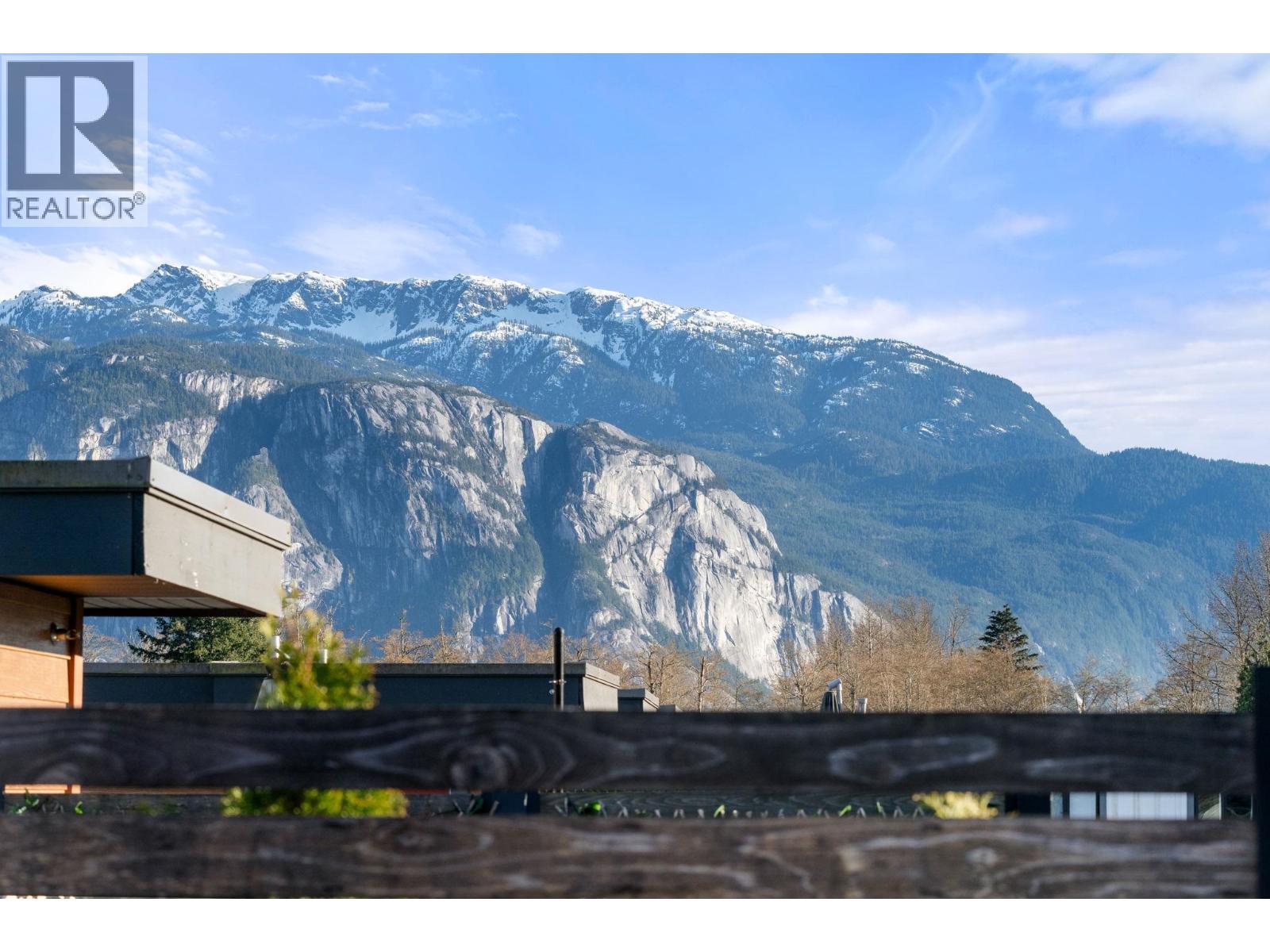 20 39769 GOVERNMENT ROAD, Squamish