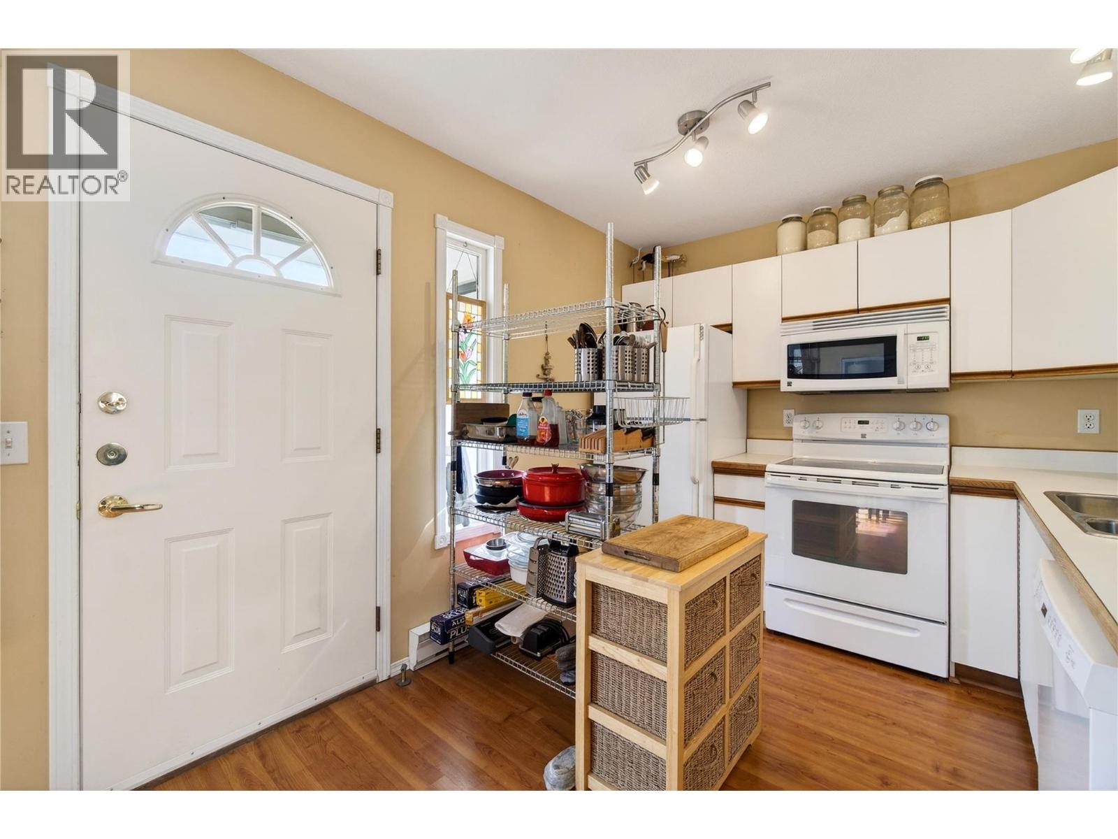 #46 505 Poage Avenue Unit# 46 - 18