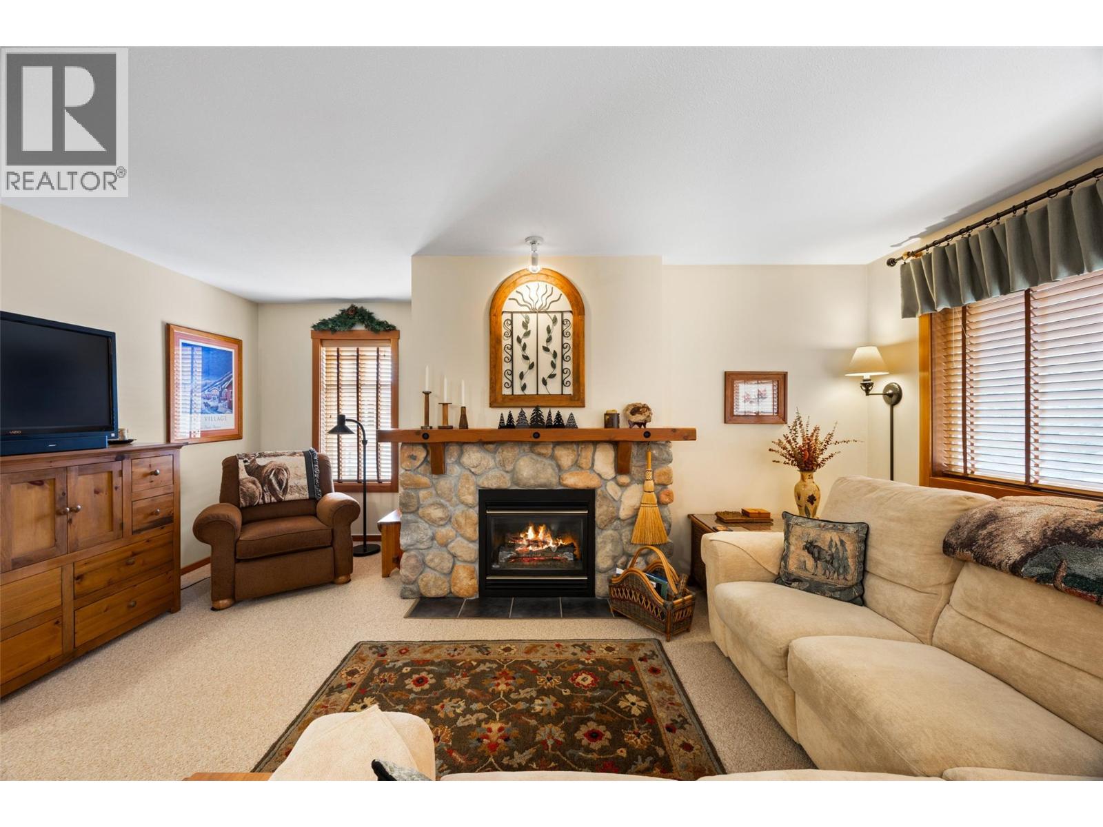 #27 4000 SUNDANCE DRIVE - 6