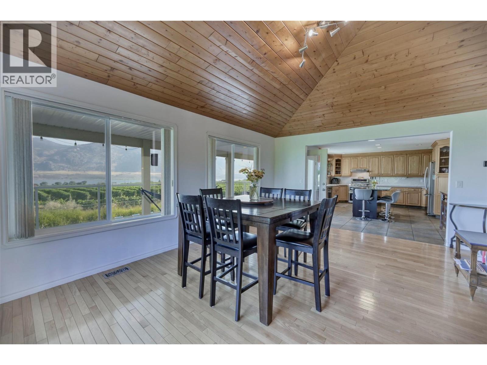 11629 97th Highway, Osoyoos