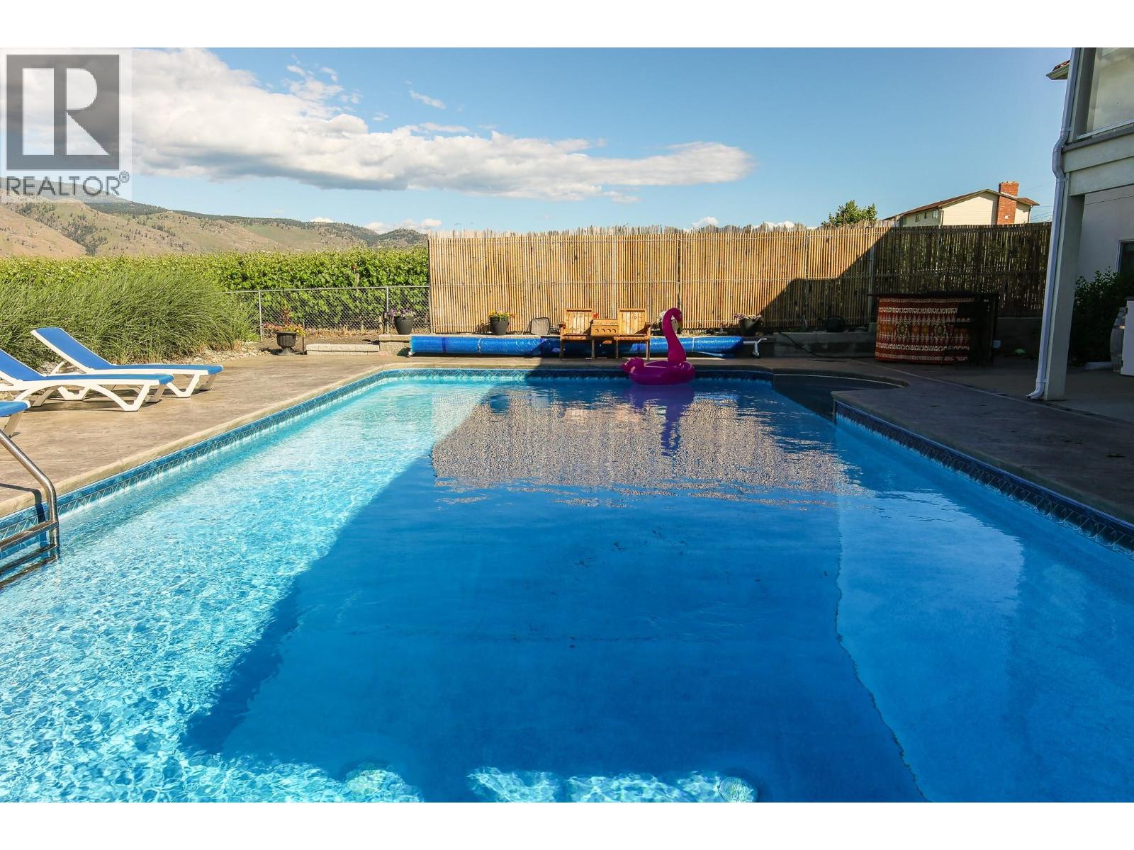11629 97th Highway, Osoyoos