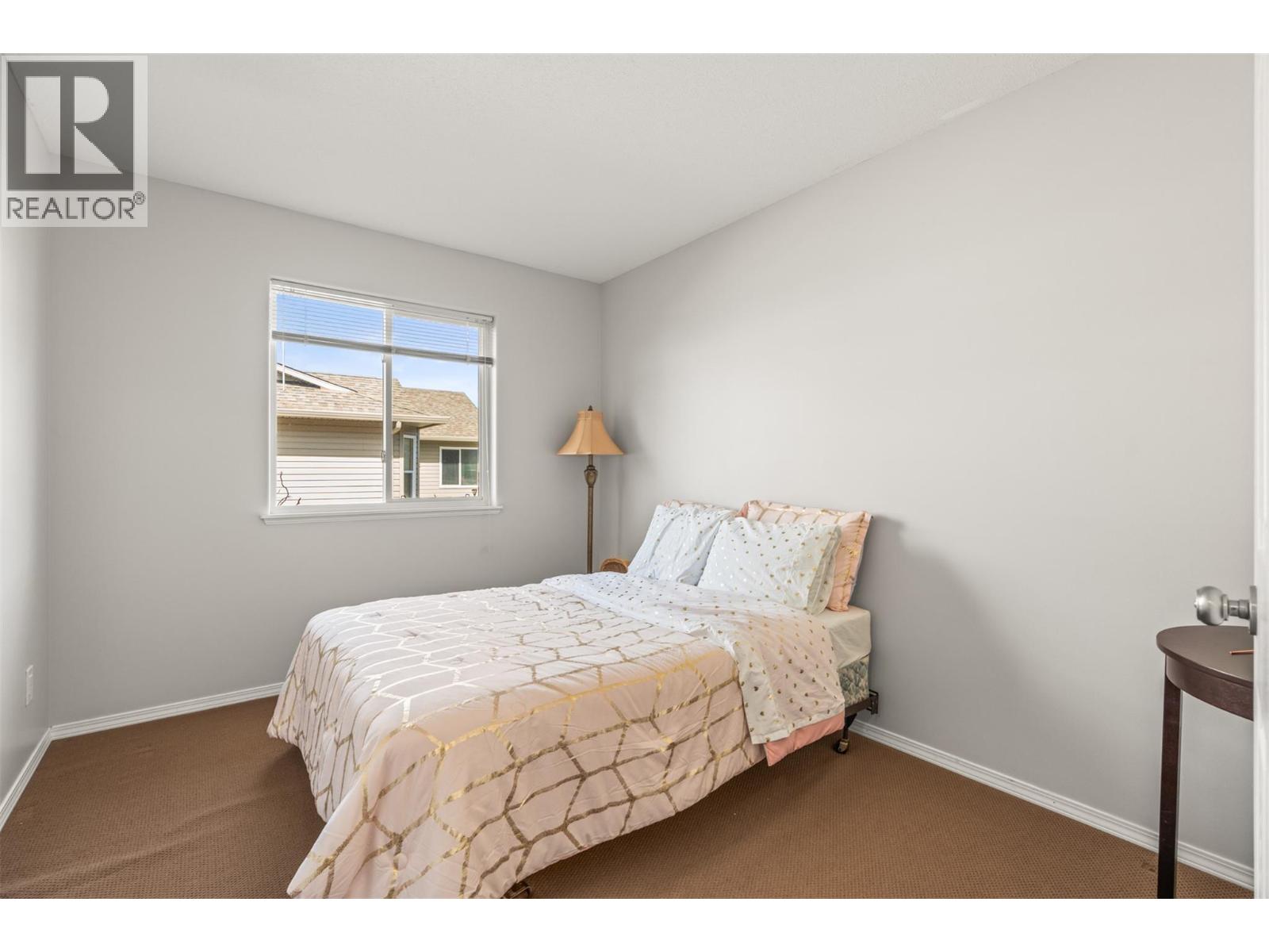 1131 1 Street N - 31