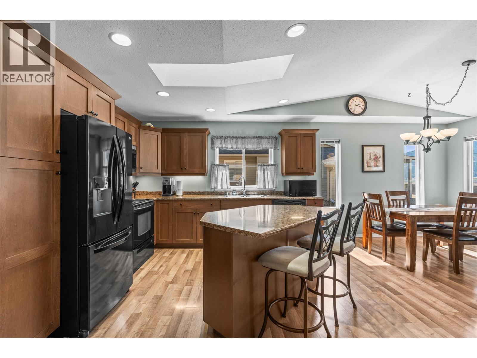 1131 1 Street N - 15