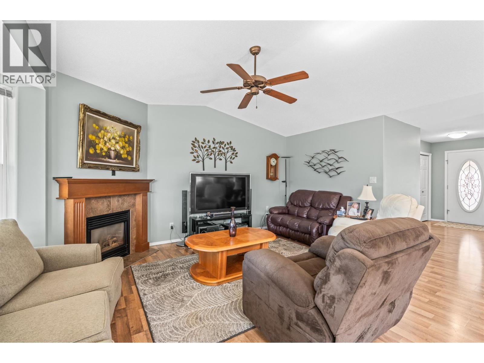 1131 1 Street N - 25