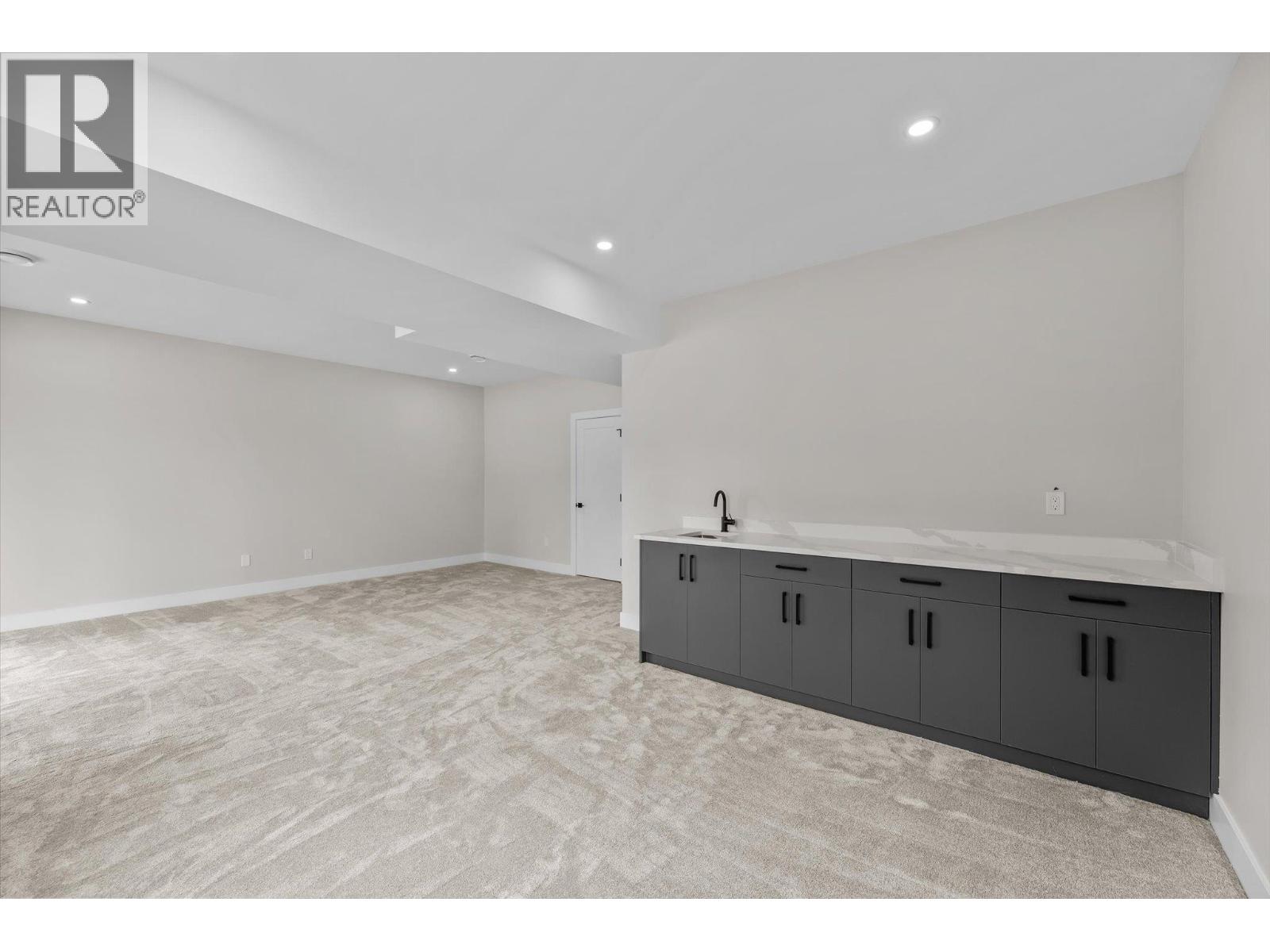  1793 Viewpoint Drive, Westbank