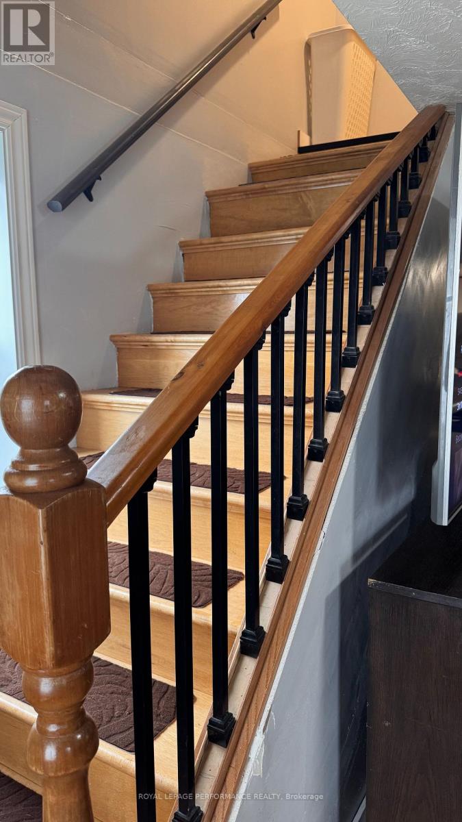 117 SUNNYSIDE AVENUE - 8