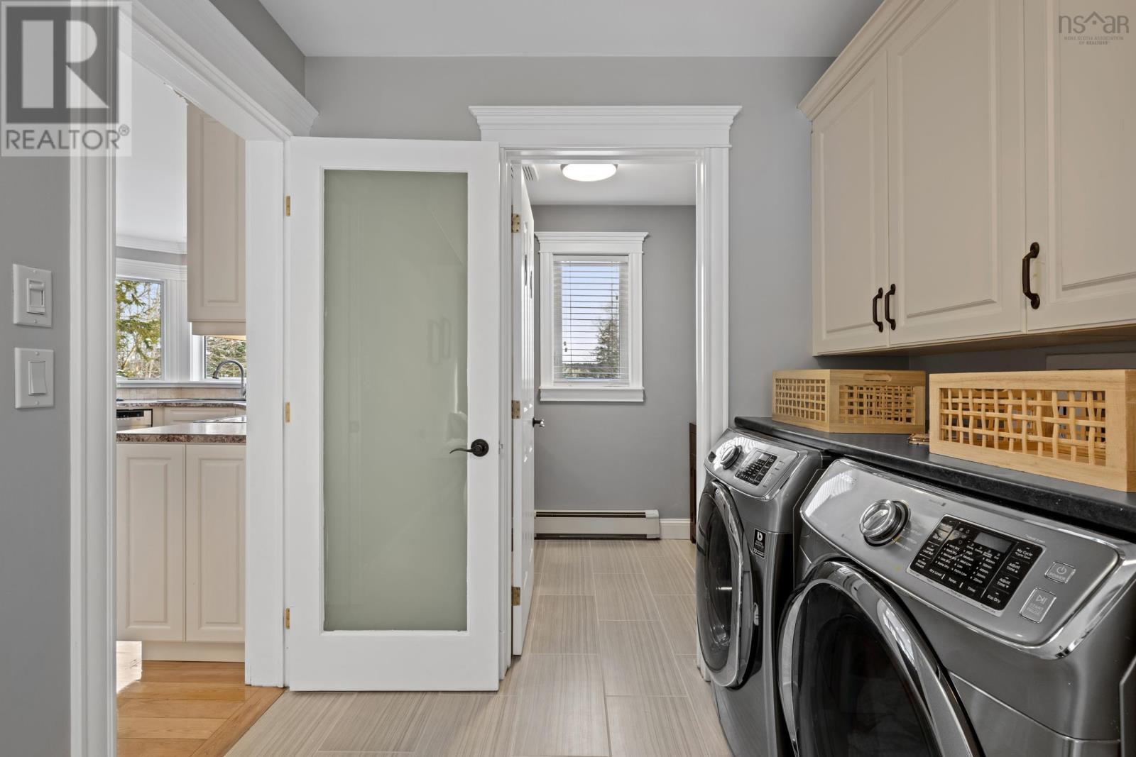 Property 12 of 49 of 206 Sandwick Drive