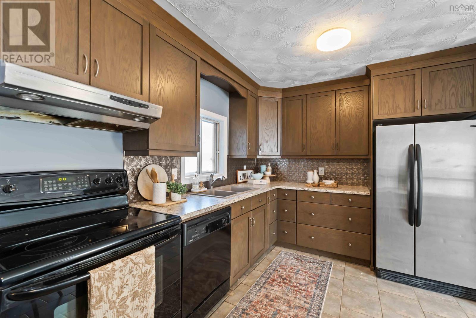 Property 36 of 50 of 21 Sherry Avenue