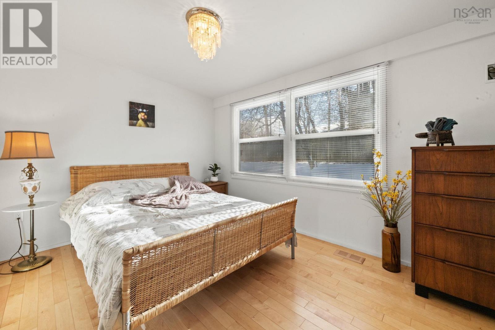 Property 37 of 47 of 6 Lavinia Street