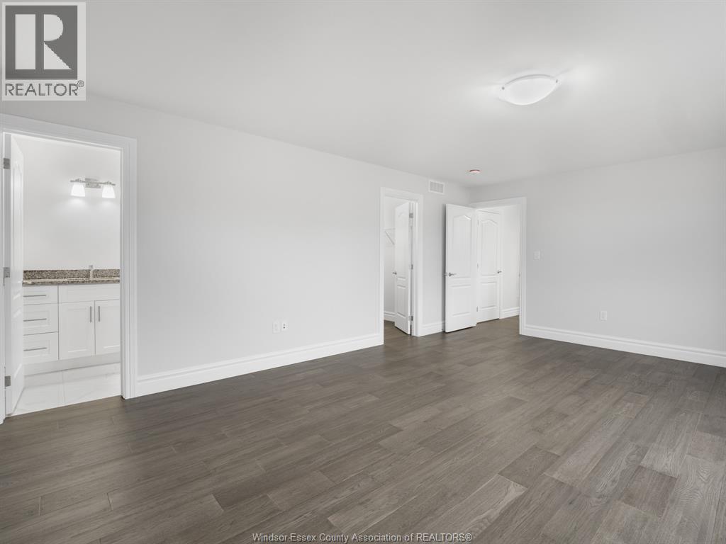 216 Cowan COURT - 29