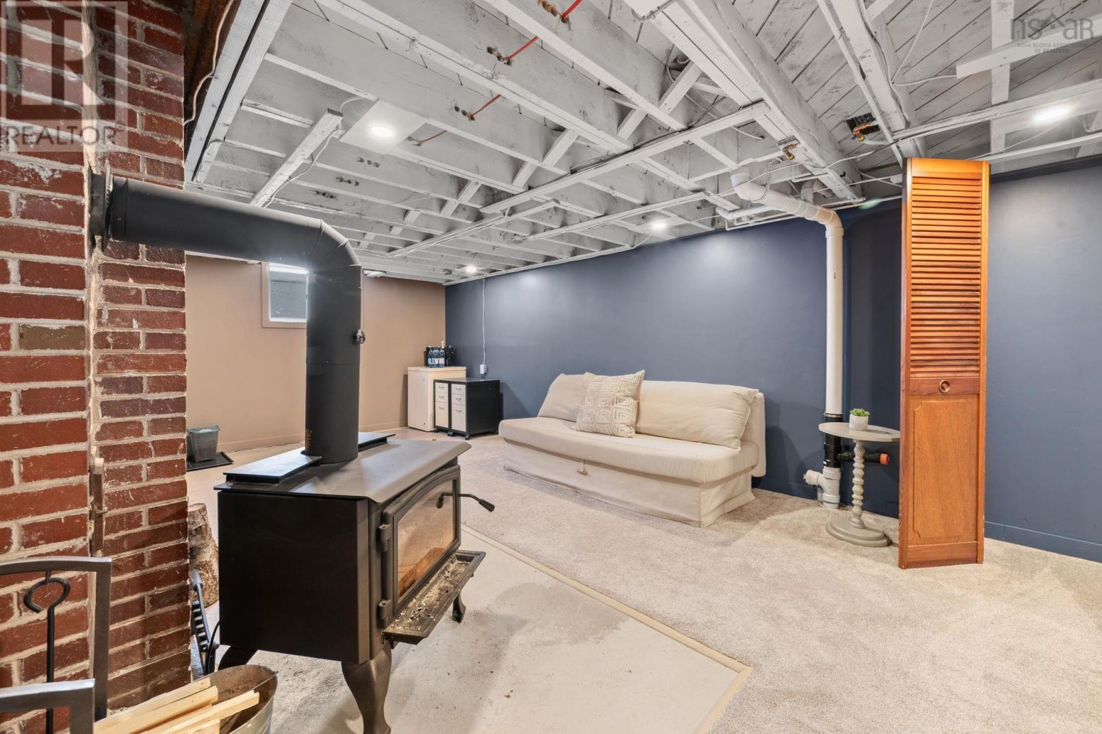 Property 21 of 47 of 6 Lavinia Street