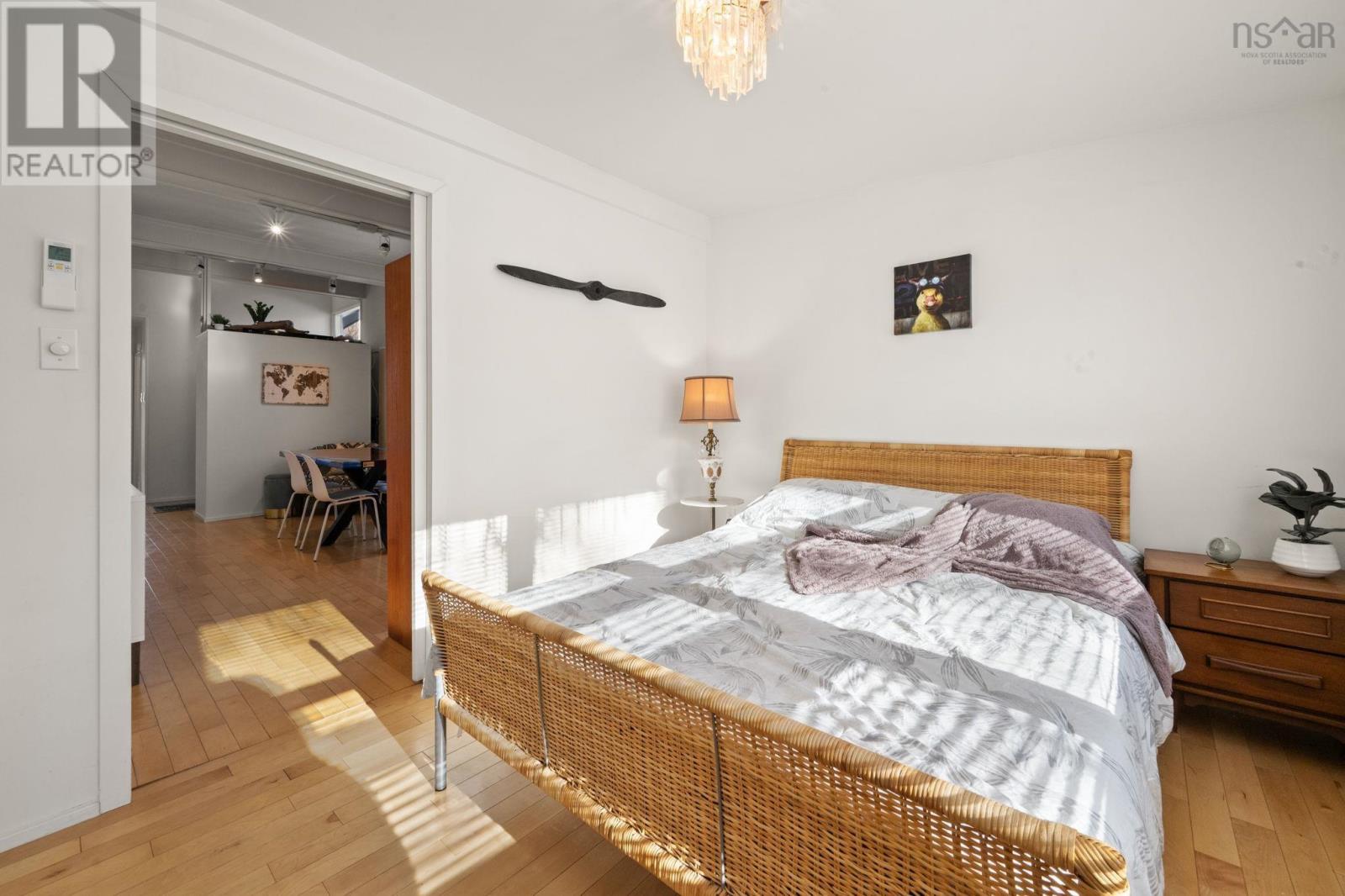 Property 18 of 47 of 6 Lavinia Street