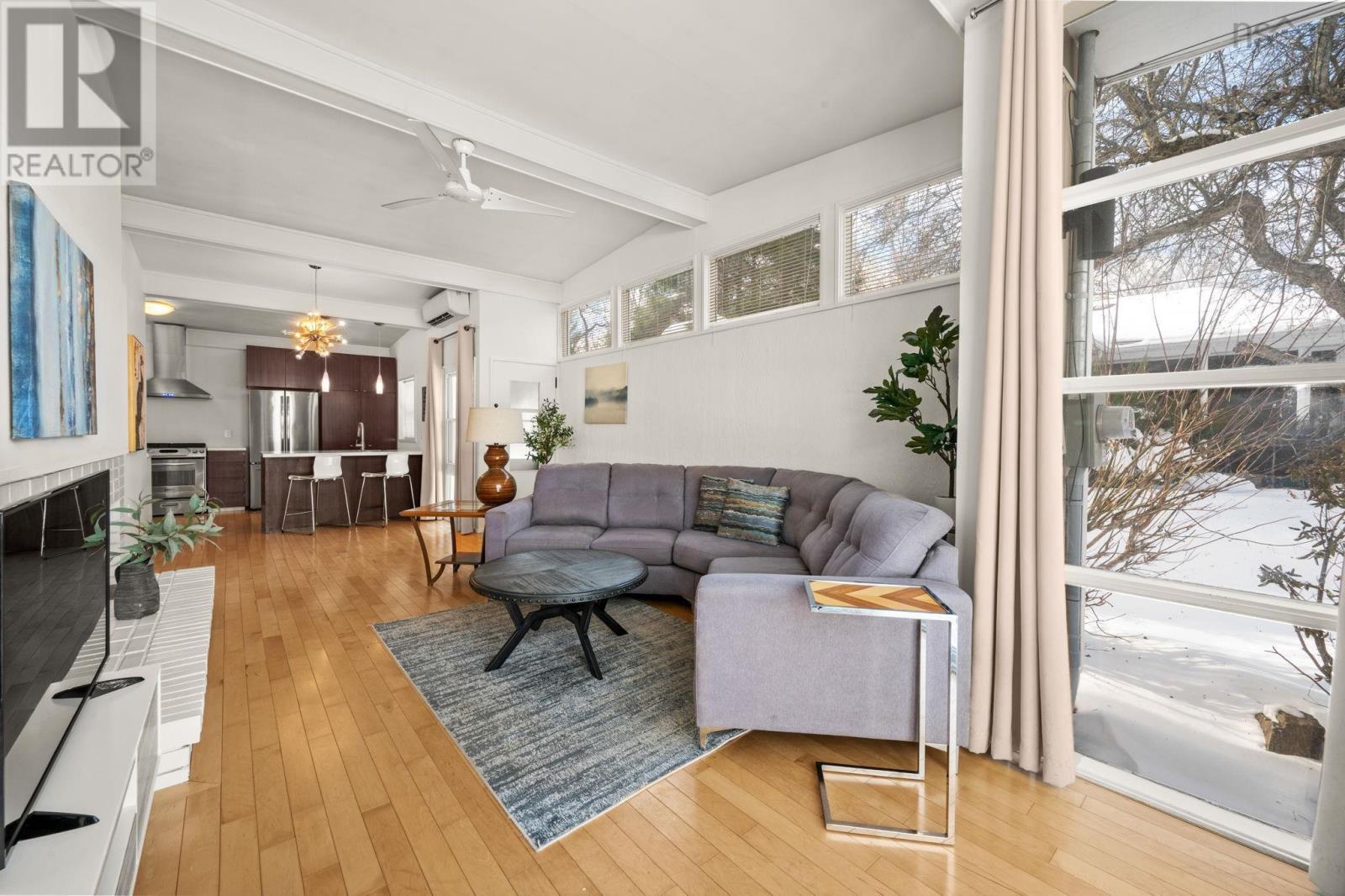 Property 16 of 47 of 6 Lavinia Street