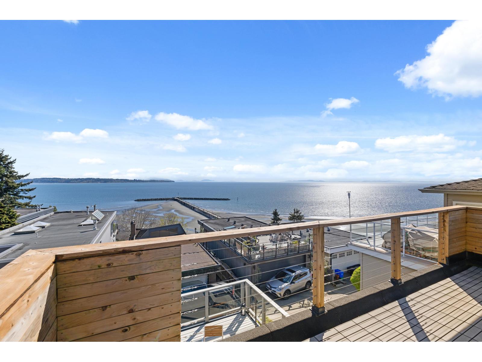 15066 ROYAL AVENUE, White Rock