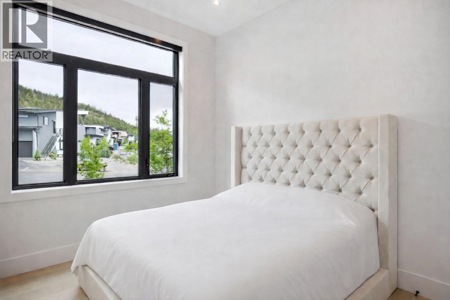 1561 Cabernet Court, West Kelowna