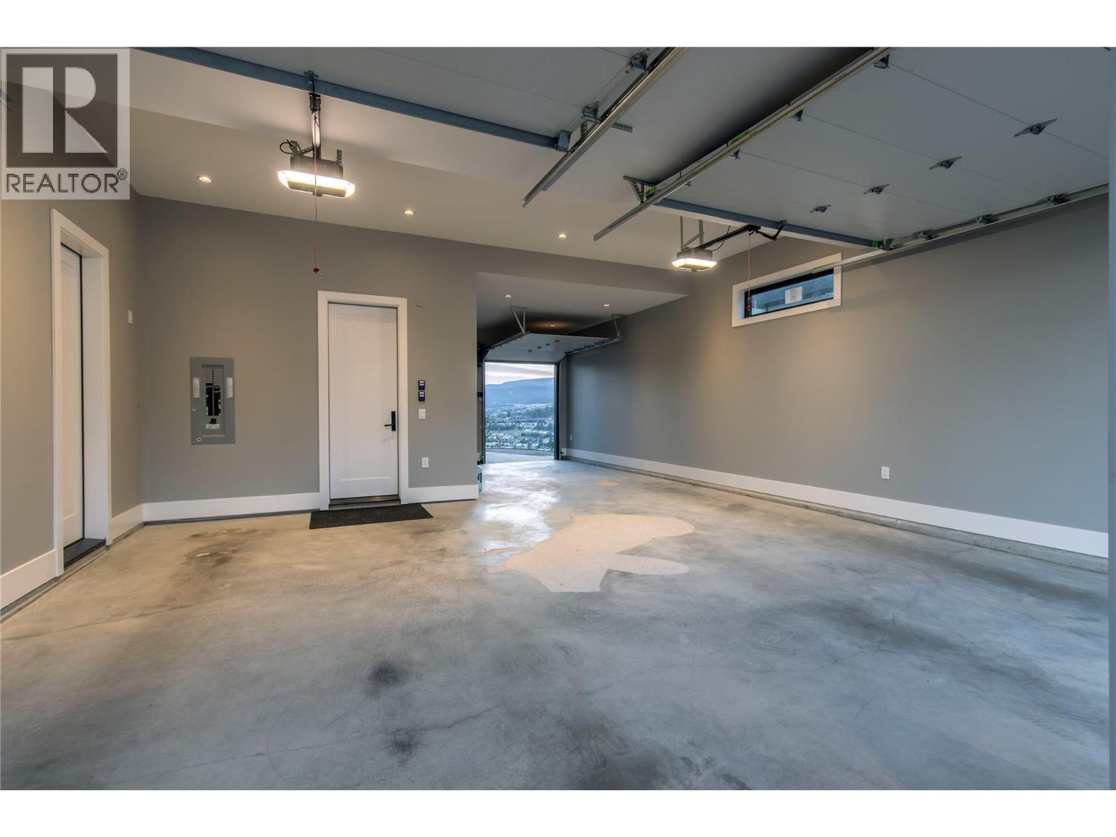 1561 Cabernet Court, West Kelowna