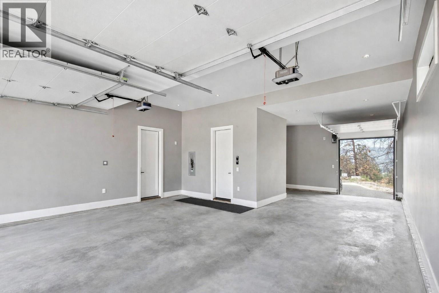 1561 Cabernet Court, West Kelowna