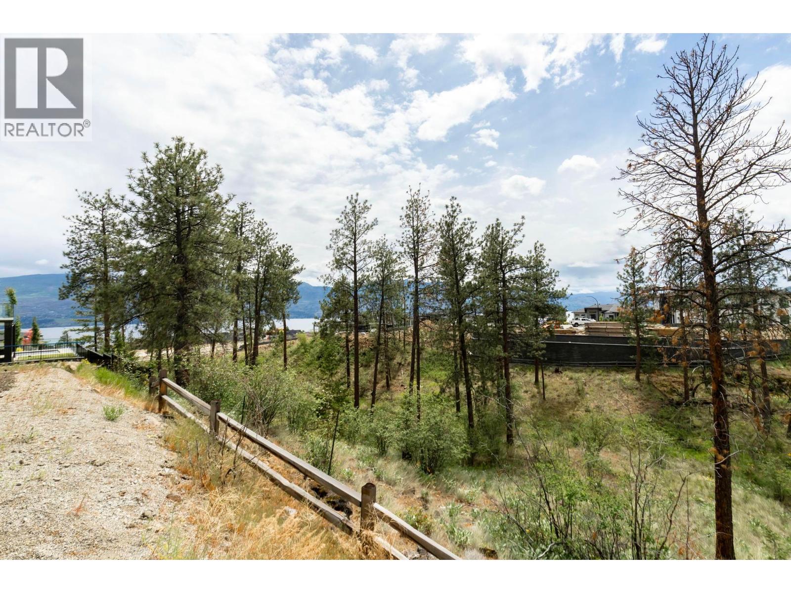 1561 Cabernet Court, West Kelowna