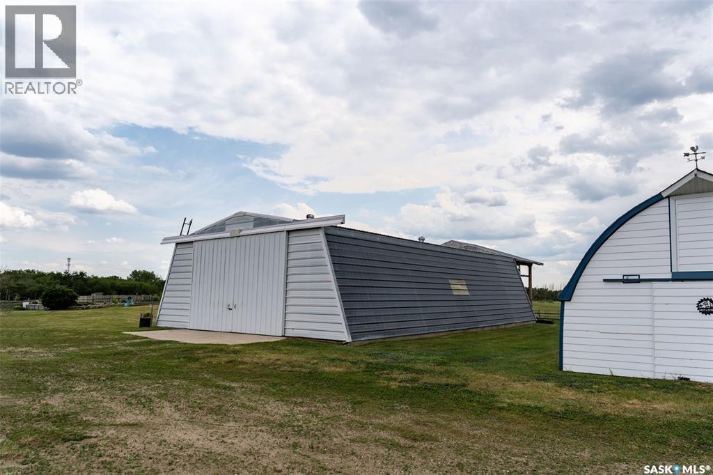 Grandora 55 Acre Hobby Farm - 14