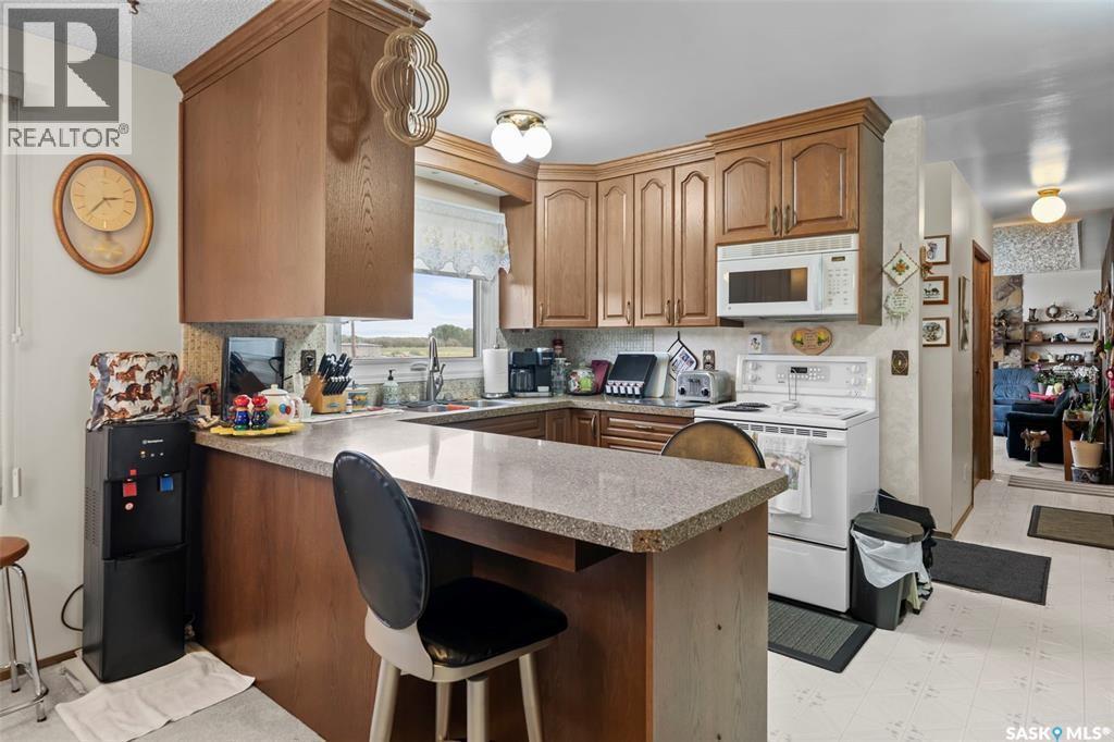 Grandora 55 Acre Hobby Farm - 27