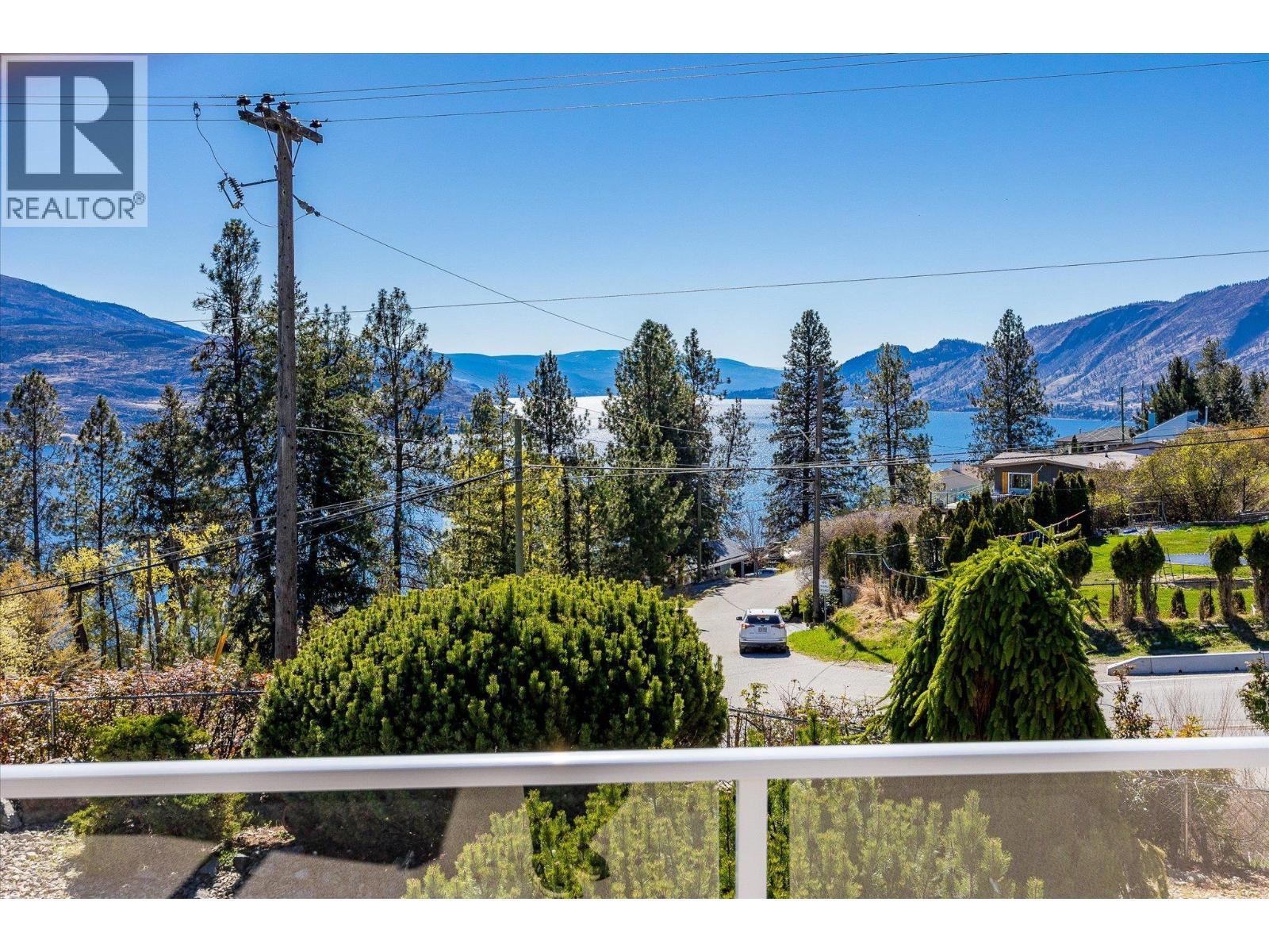 6157 Gillam Crescent, Peachland