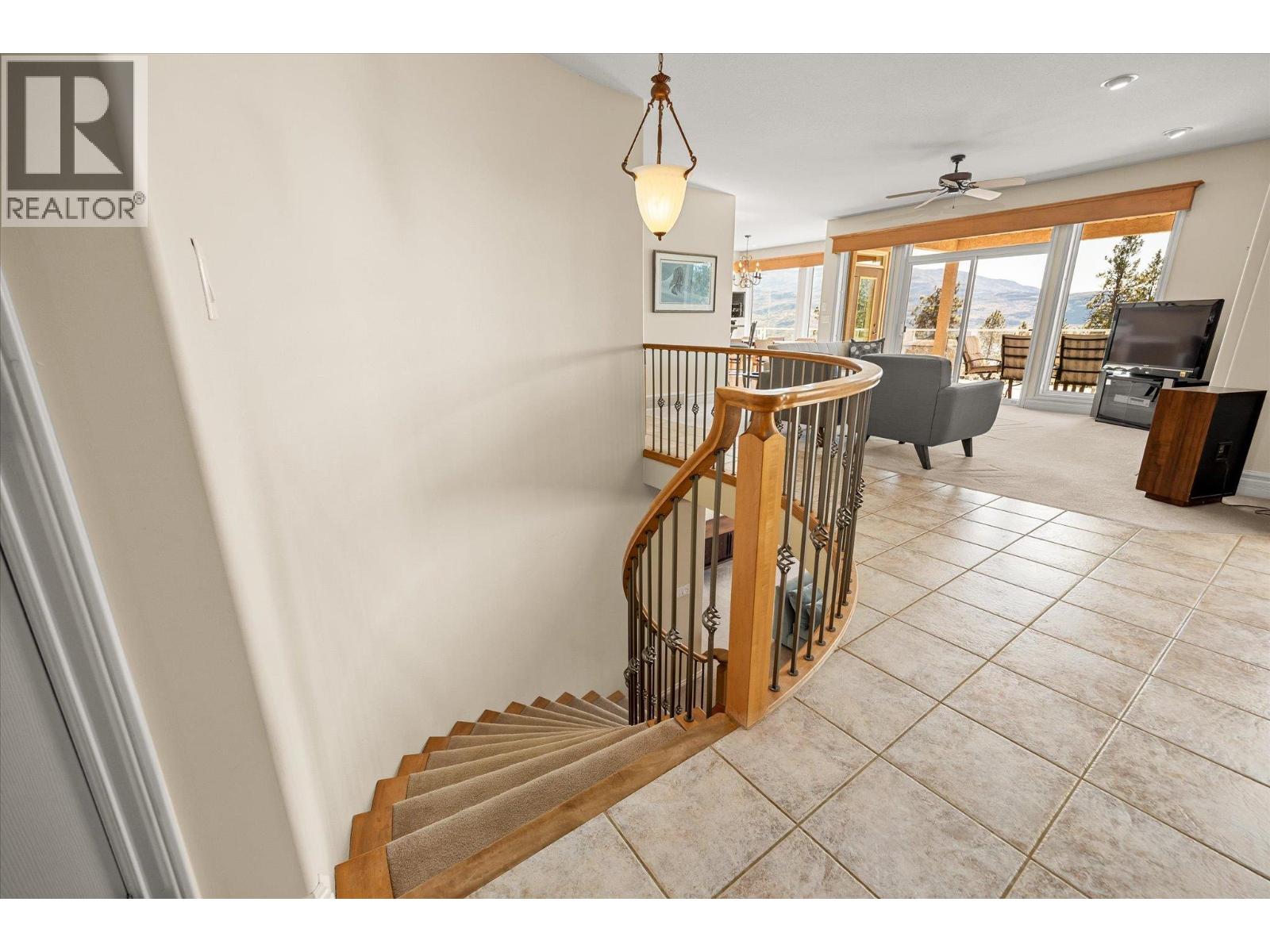 6157 Gillam Crescent, Peachland