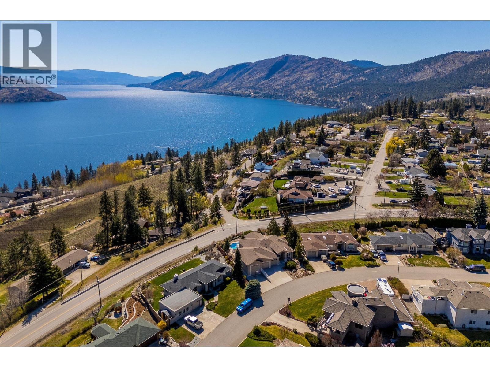 6157 Gillam Crescent, Peachland