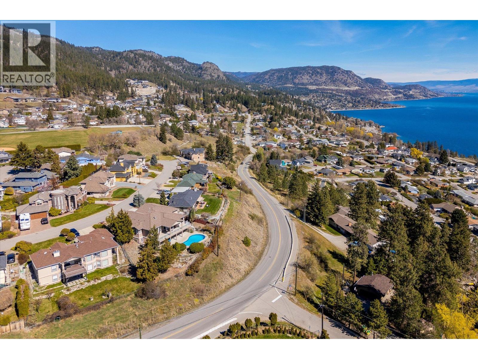 6157 Gillam Crescent, Peachland