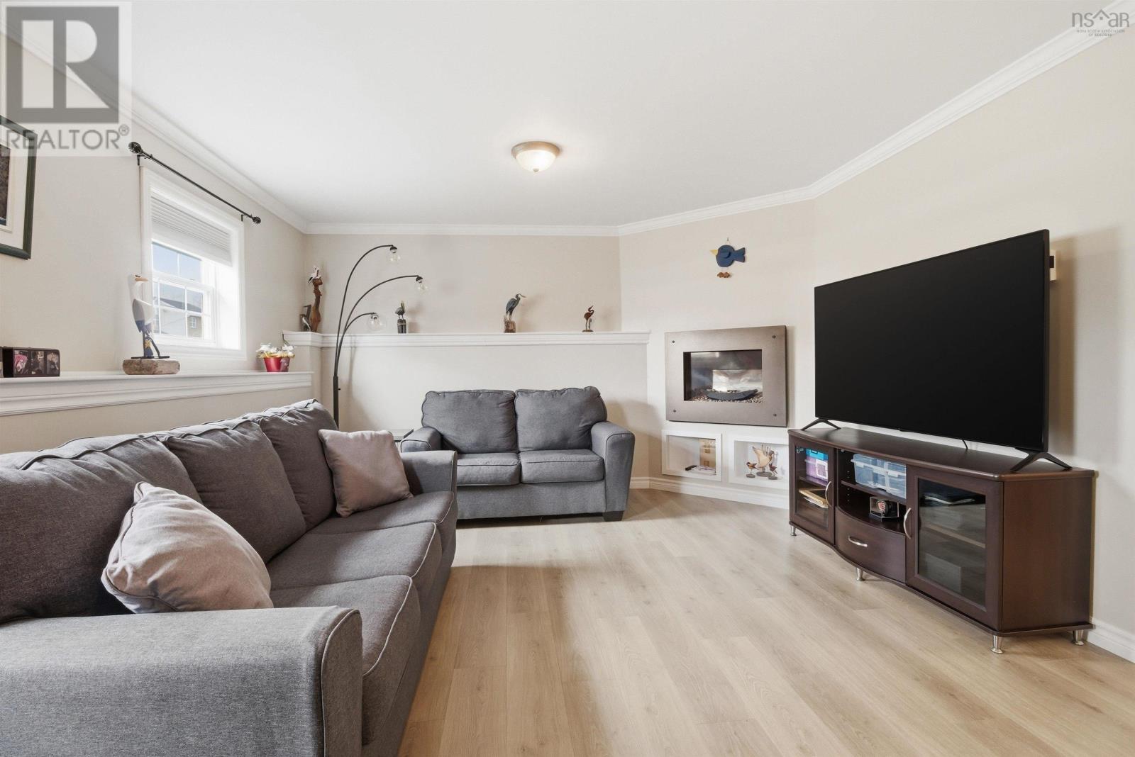 Property 20 of 40 of 37 White Road