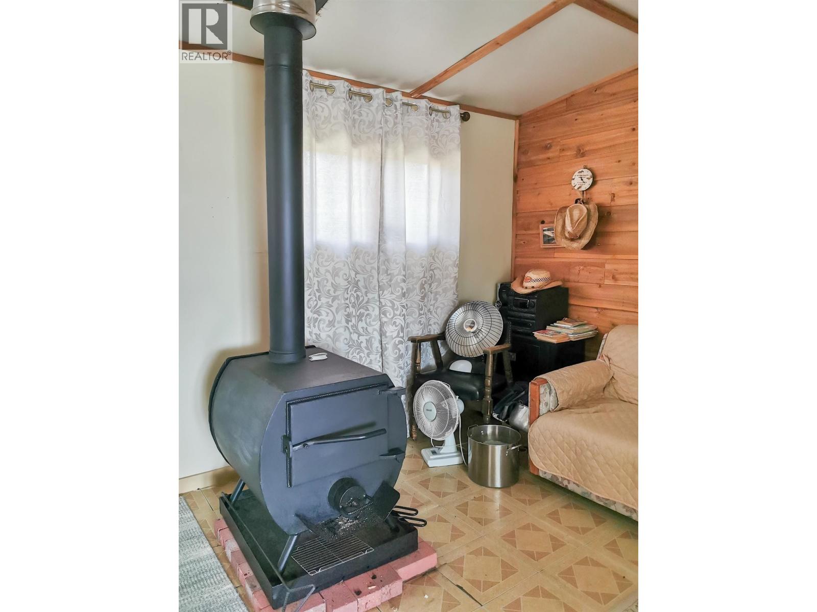 2522 SPOUT LAKE ROAD - 9