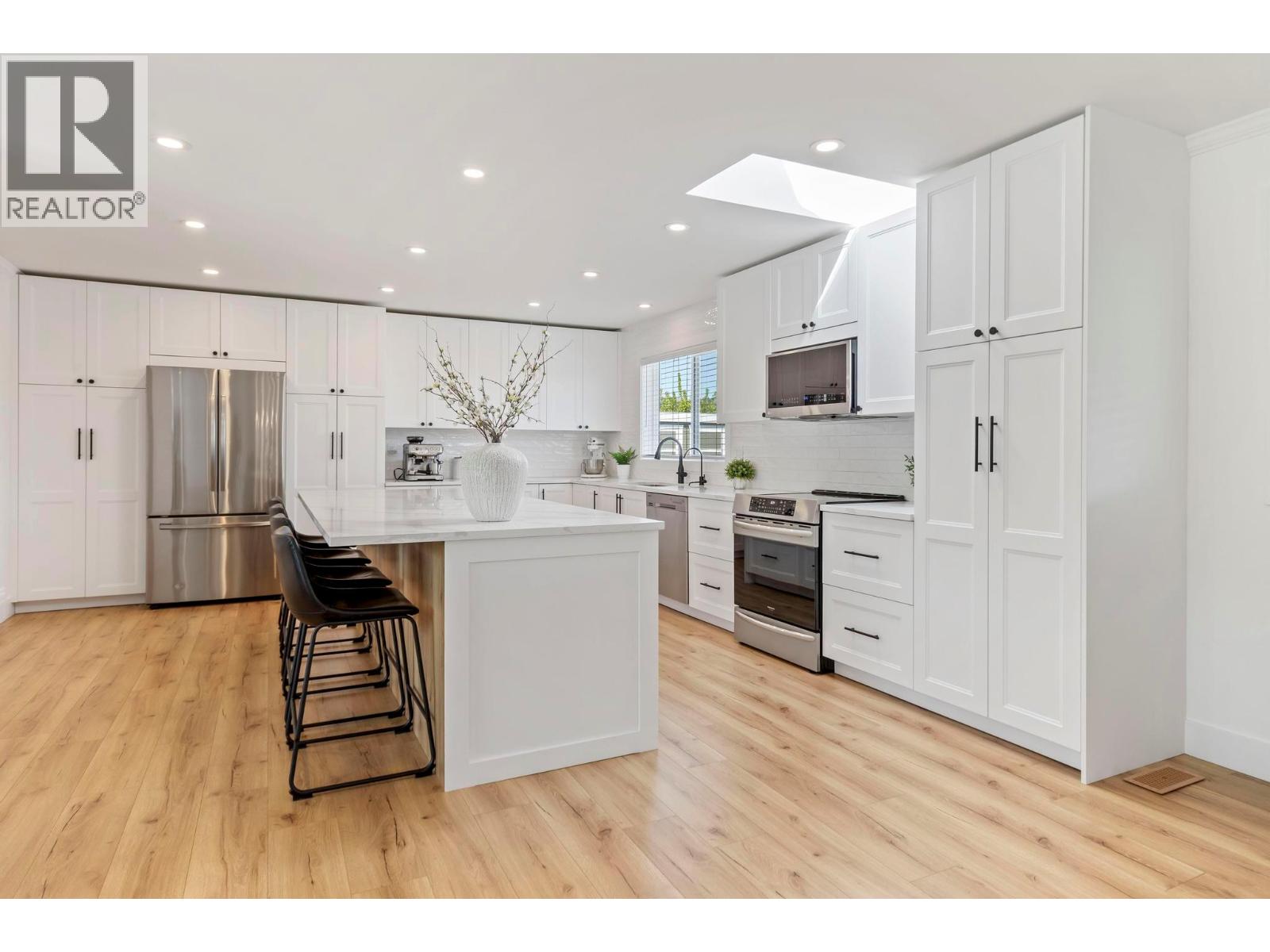 2780 Camp Road, Lake Country