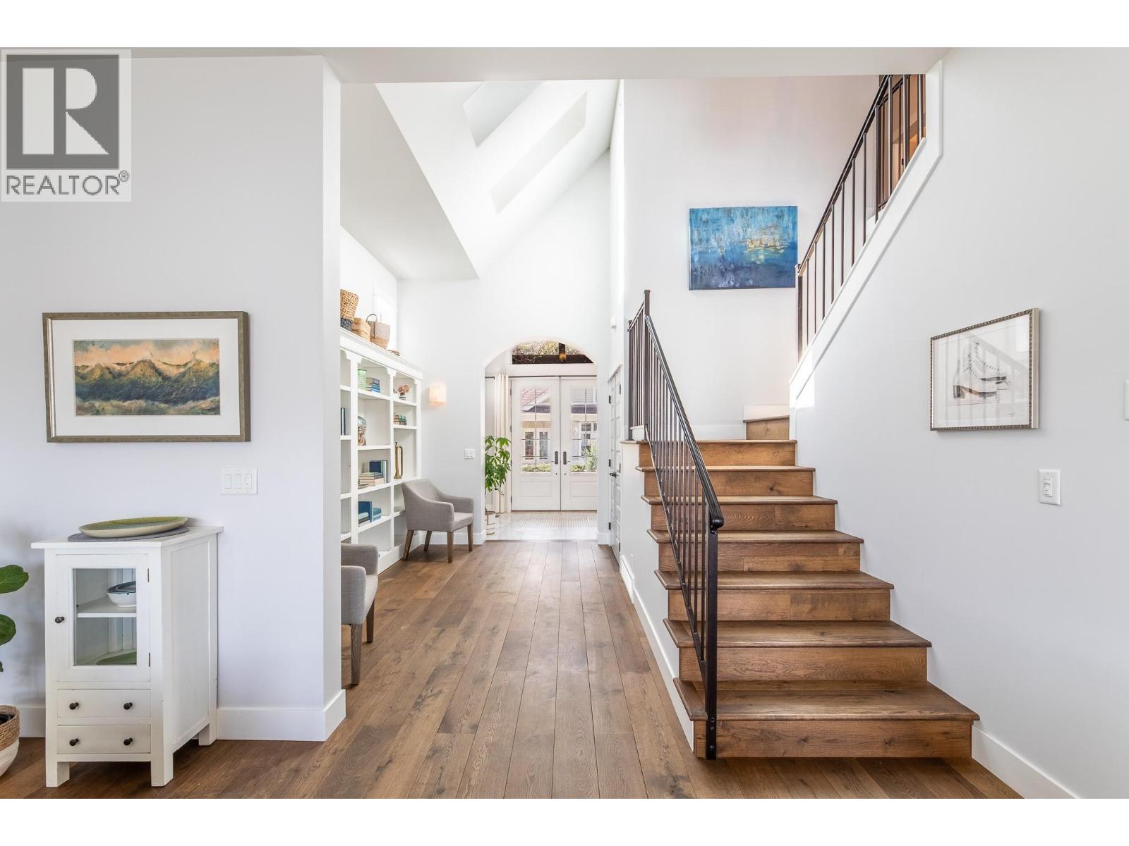 15419 Lakeshore Drive N Unit# 11, Summerland