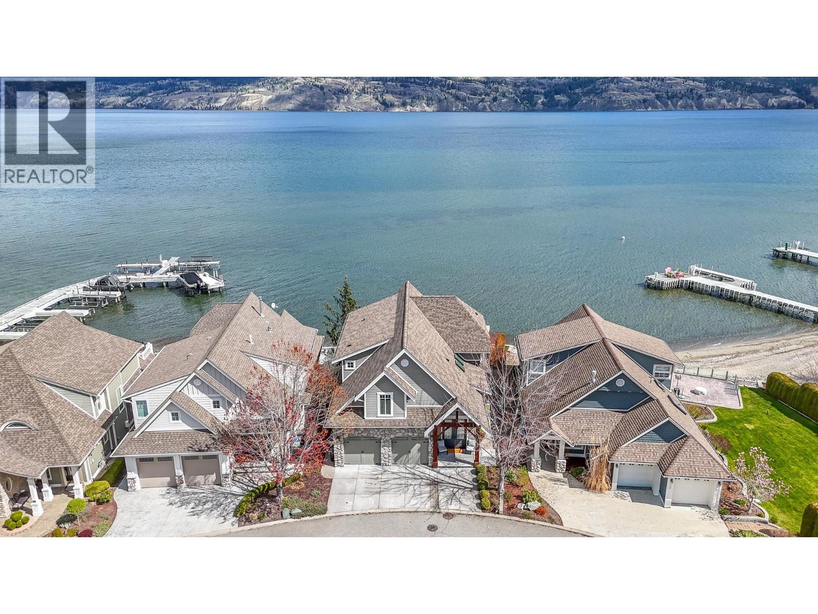 15419 Lakeshore Drive N Unit# 11, Summerland