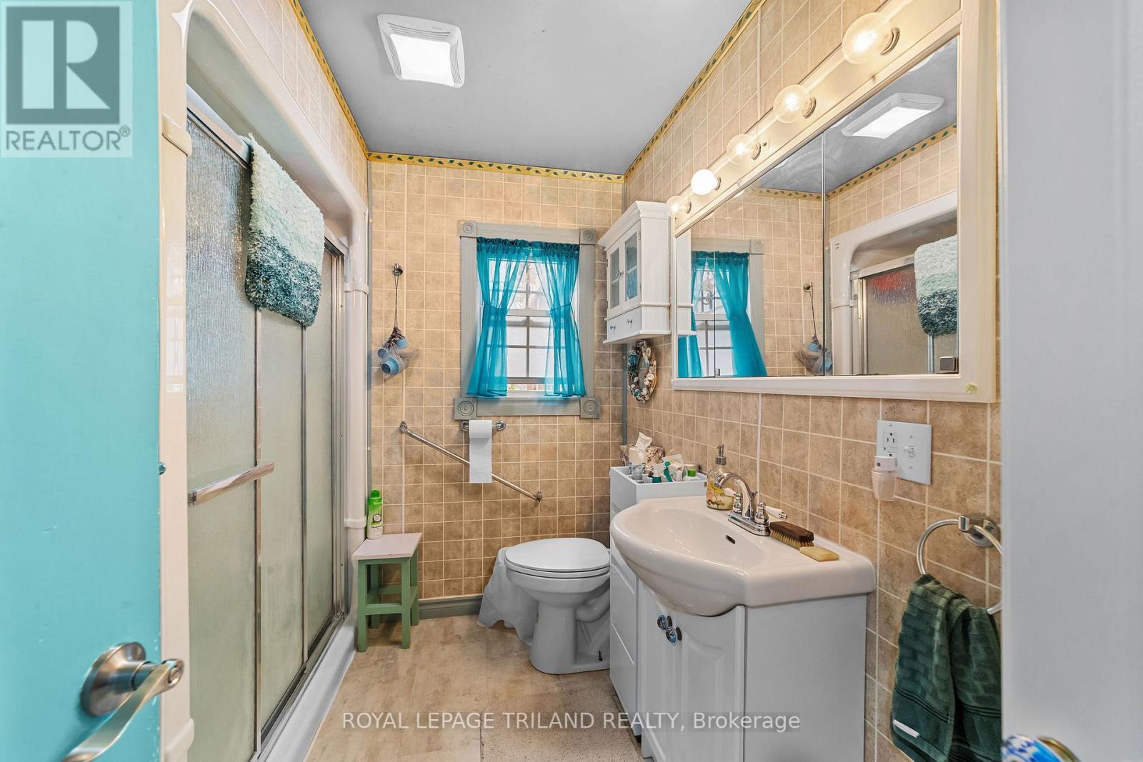 22929 HAGERTY ROAD Property Photo