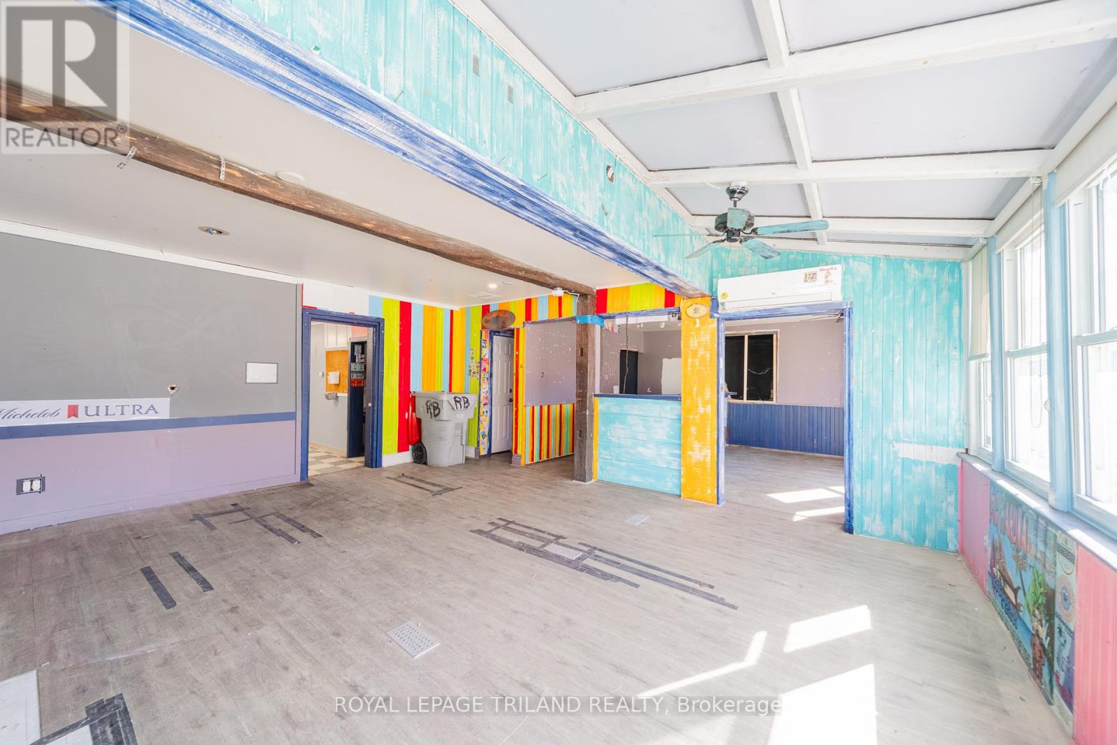 26 ONTARIO STREET S Property Photo