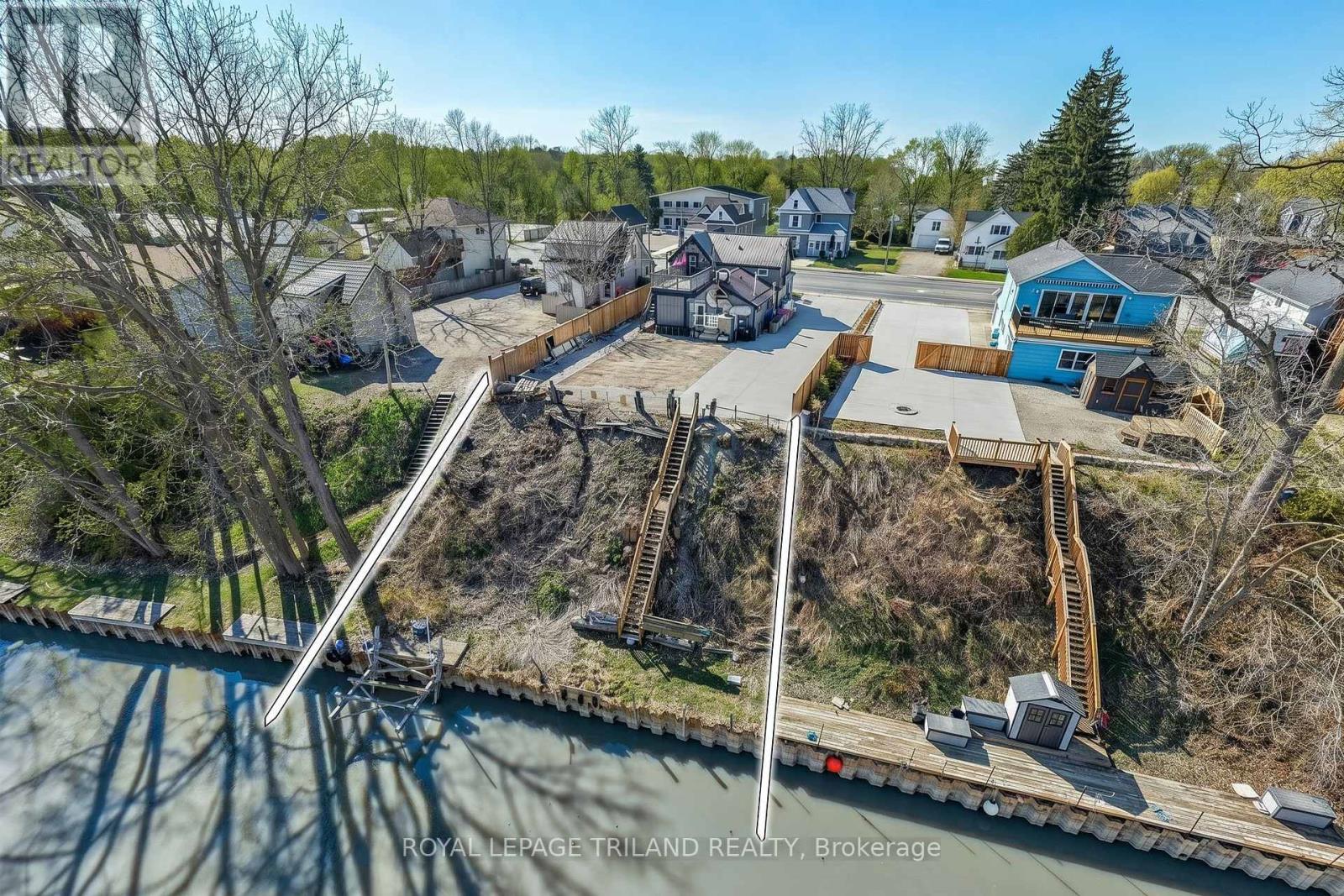 26 ONTARIO STREET S Property Photo