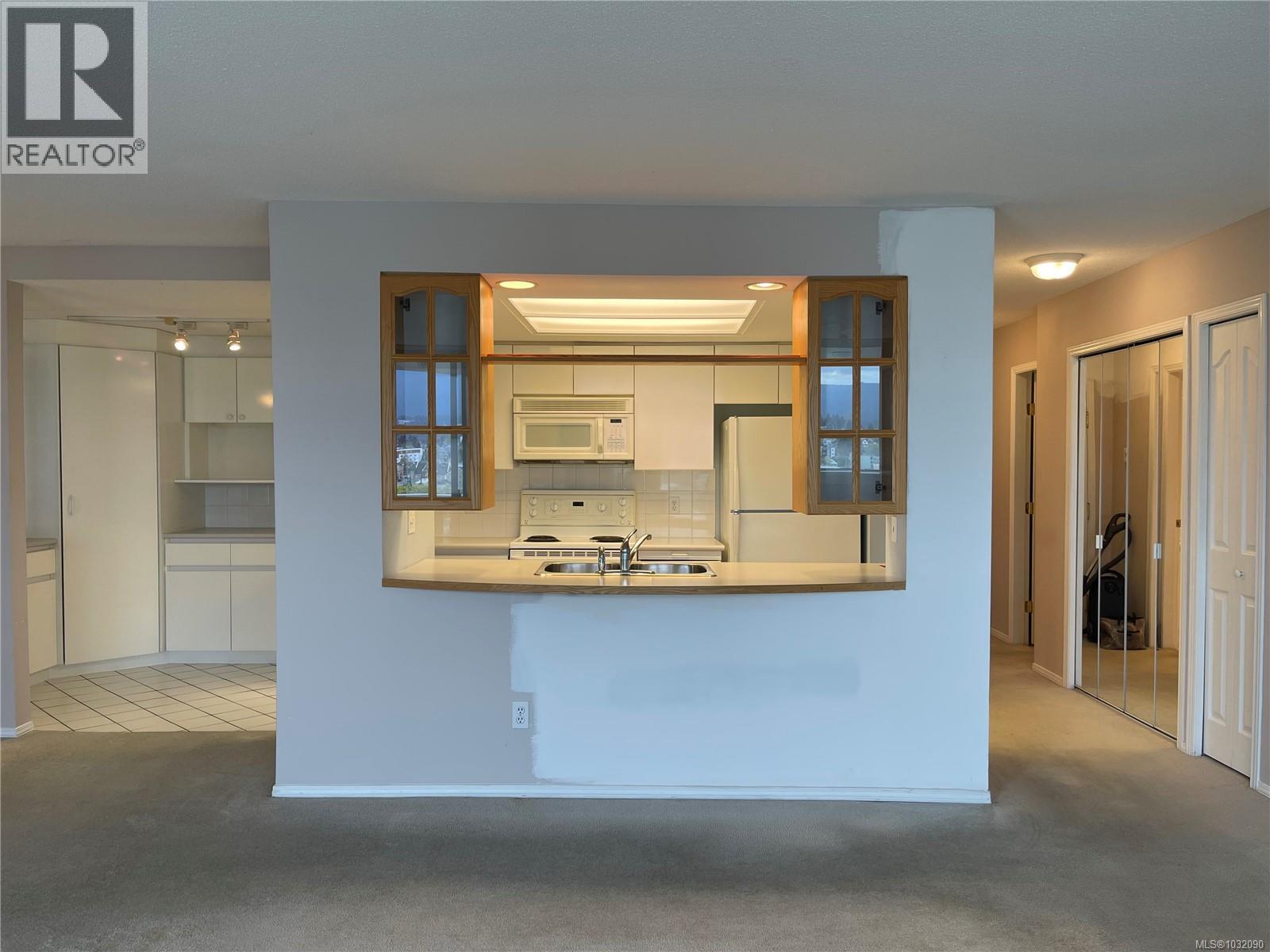 #1603 154 PROMENADE DR - 13