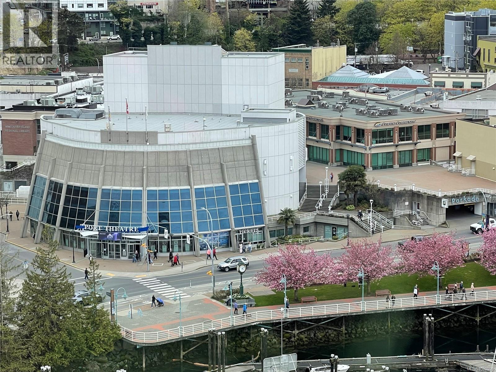 #1603 154 PROMENADE DR - 42