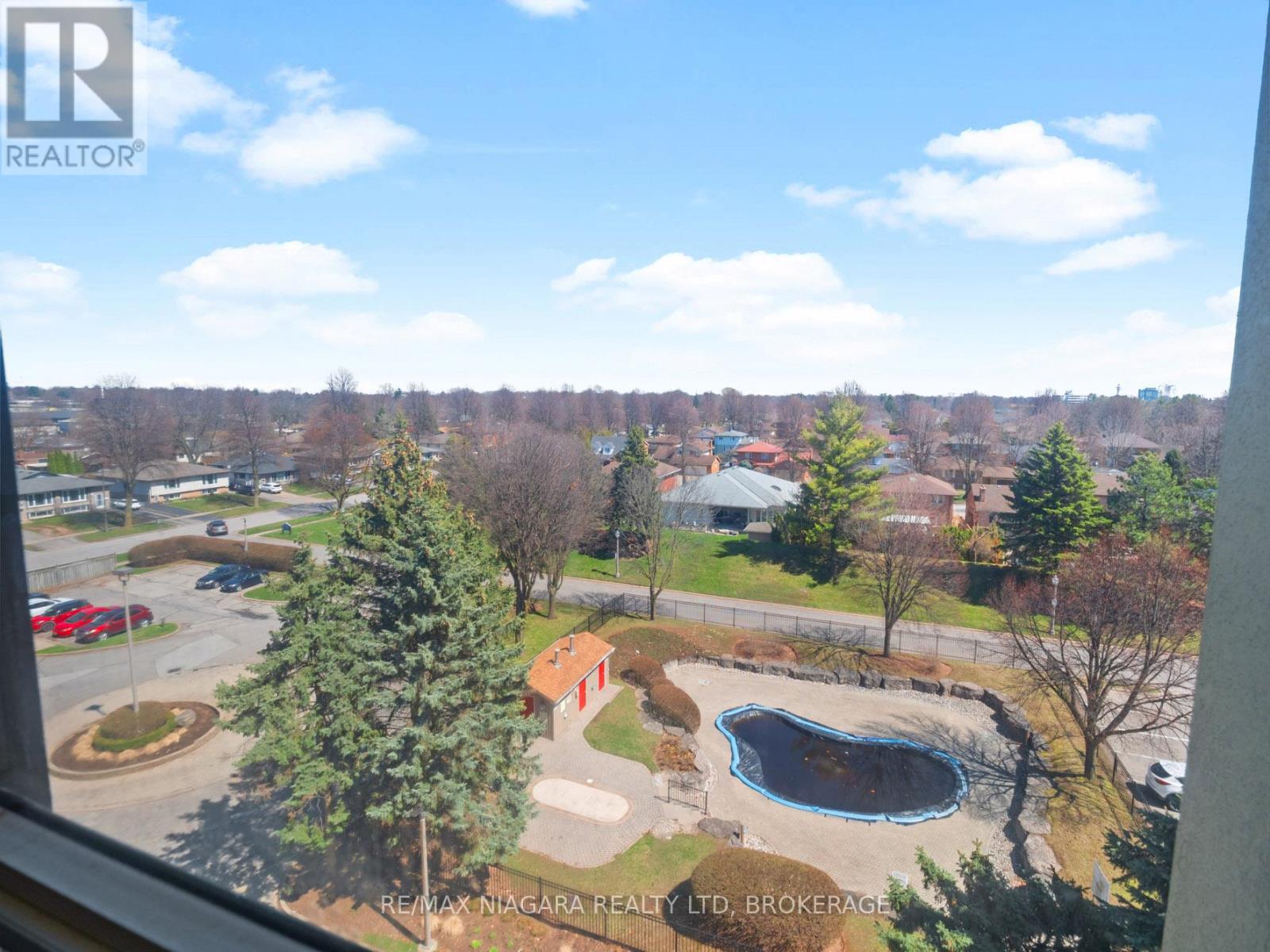#701 5100 DORCHESTER ROAD - 35