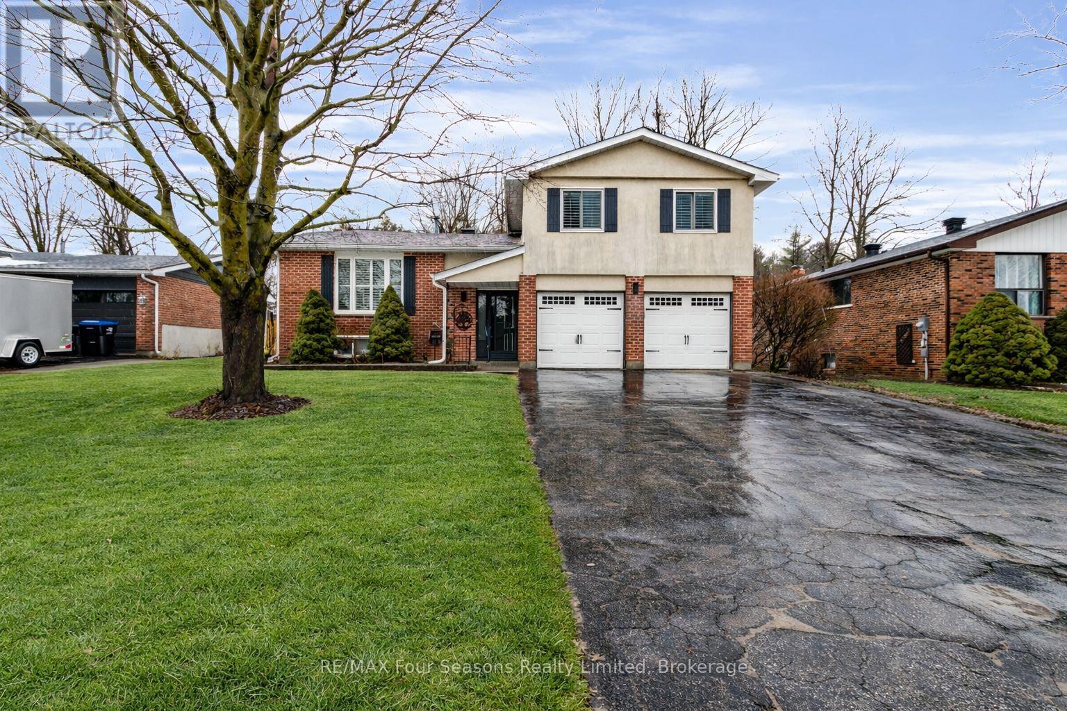 218 DATAS DRIVE - 2