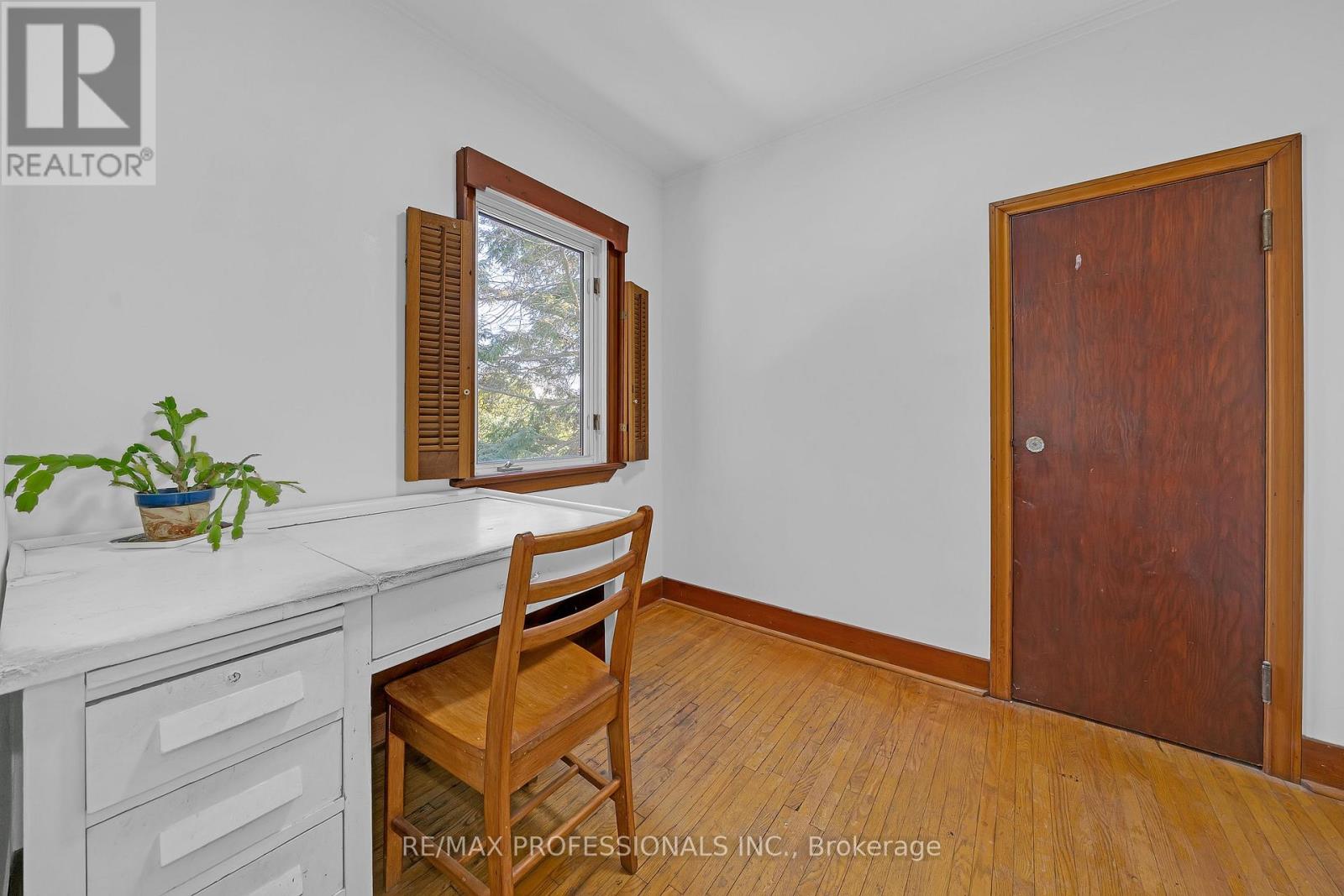 29 TREMONT ROAD — photo 19