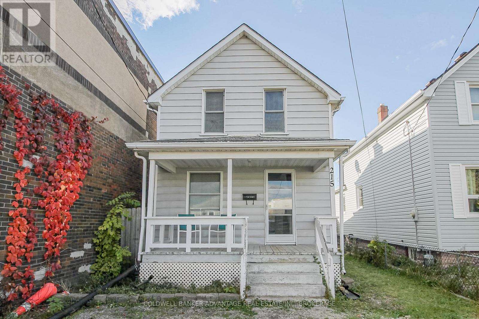 215 BURGAR STREET - 1
