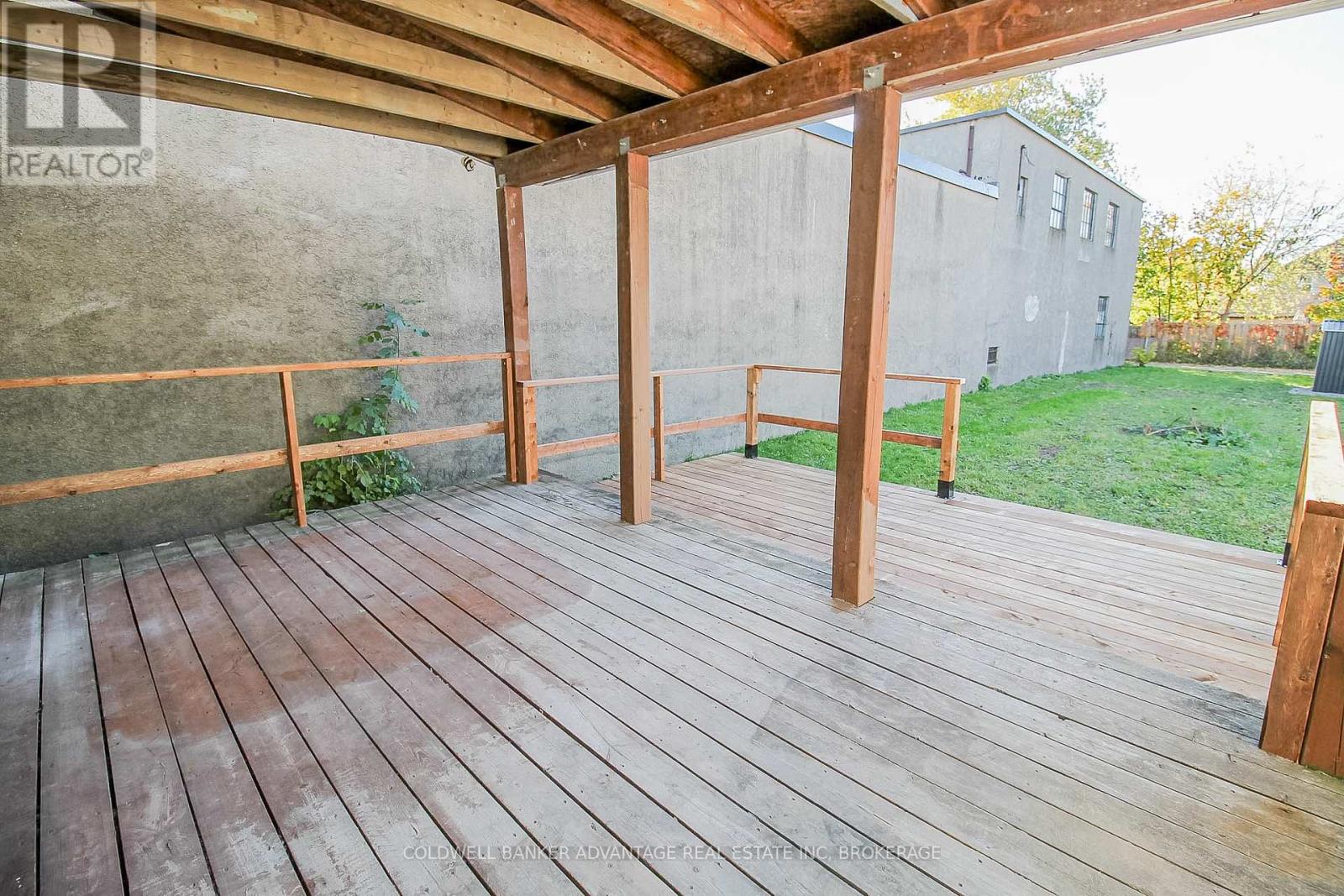 215 BURGAR STREET - 25