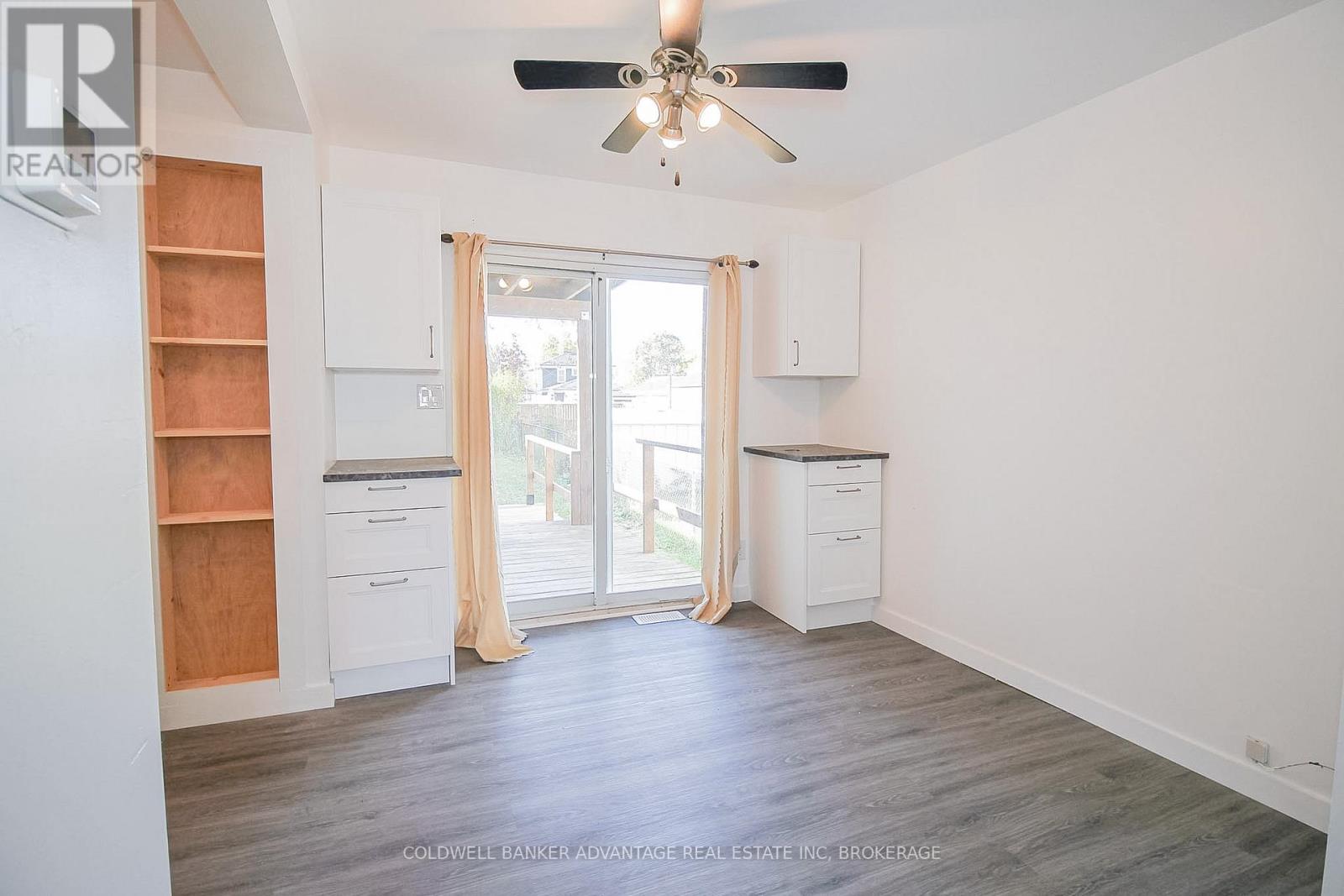 215 BURGAR STREET - 7