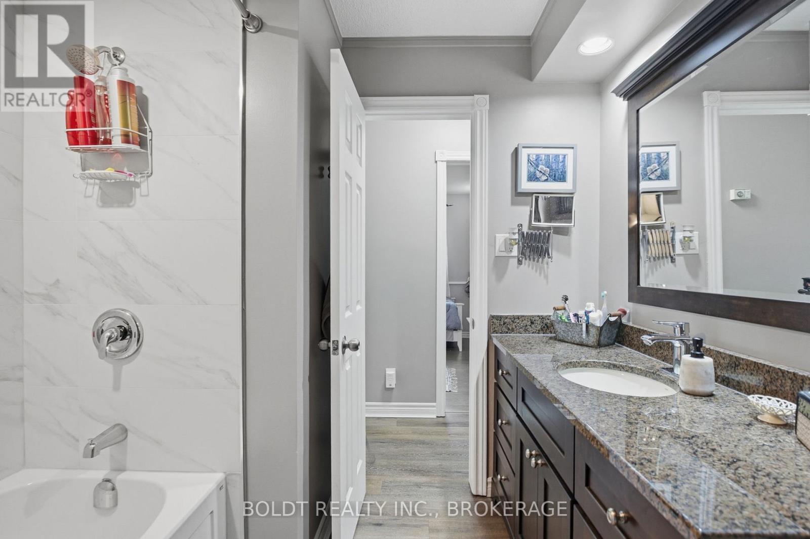 95 PRINCE CHARLES DRIVE - 28