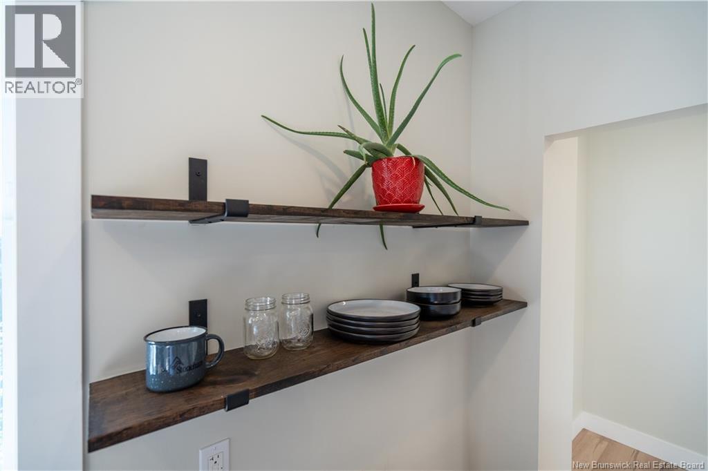8 Dufferin Road — photo 12