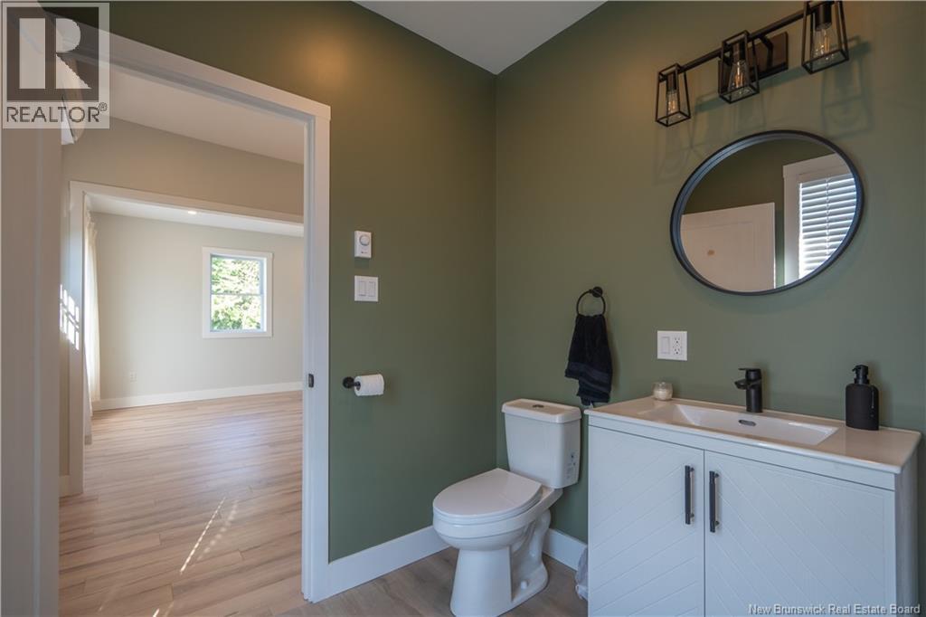 8 Dufferin Road — photo 23