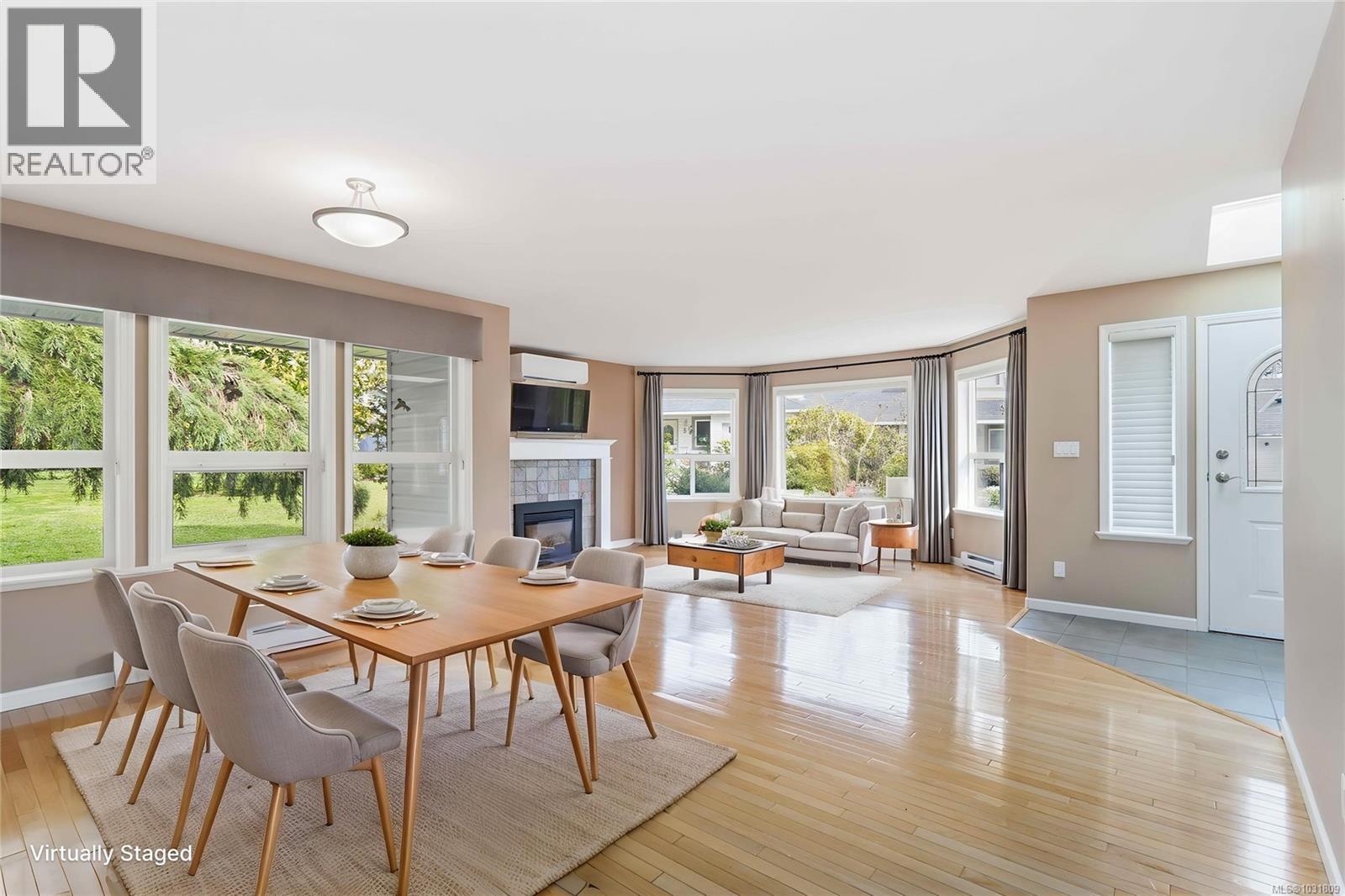 2 1968 Cultra Avenue, Central Saanich